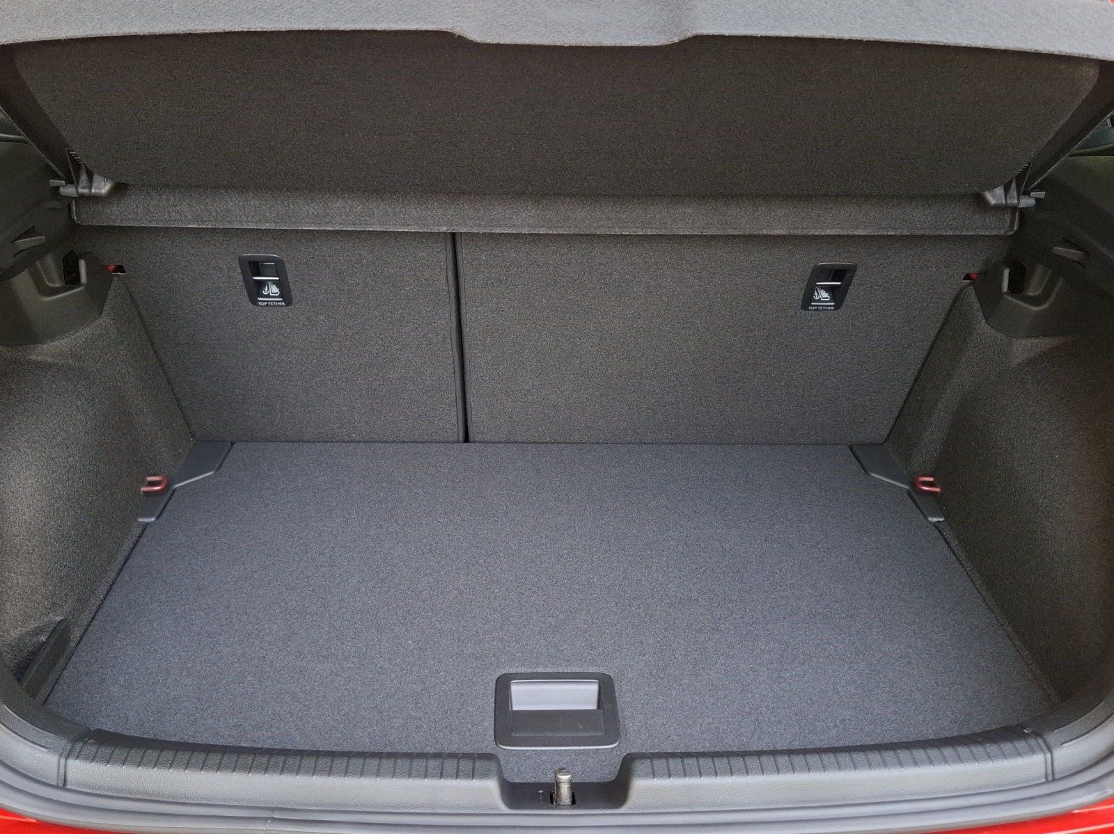 VW Polo 2.0 TSI GTI DSG-image-12