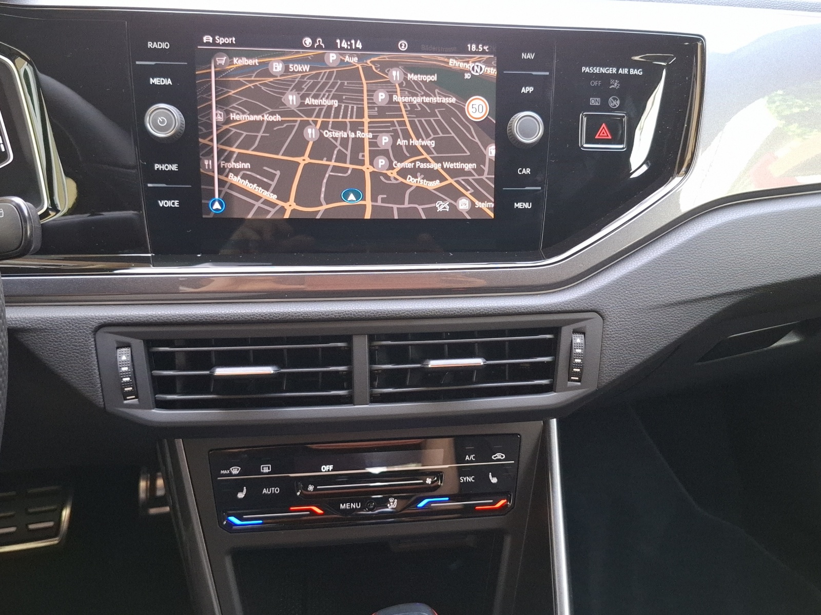 VW Polo 2.0 TSI GTI DSG-image-10