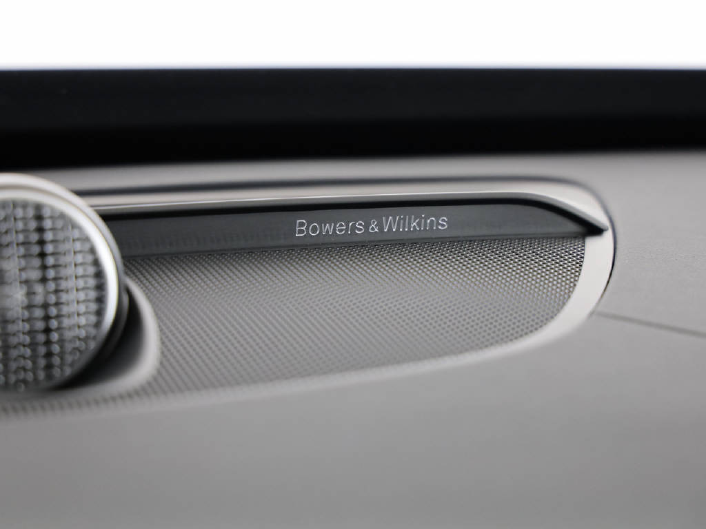 VOLVO XC90 2.0 T8 TE XCLUSIVE Ultra Dark eAWD-image-31