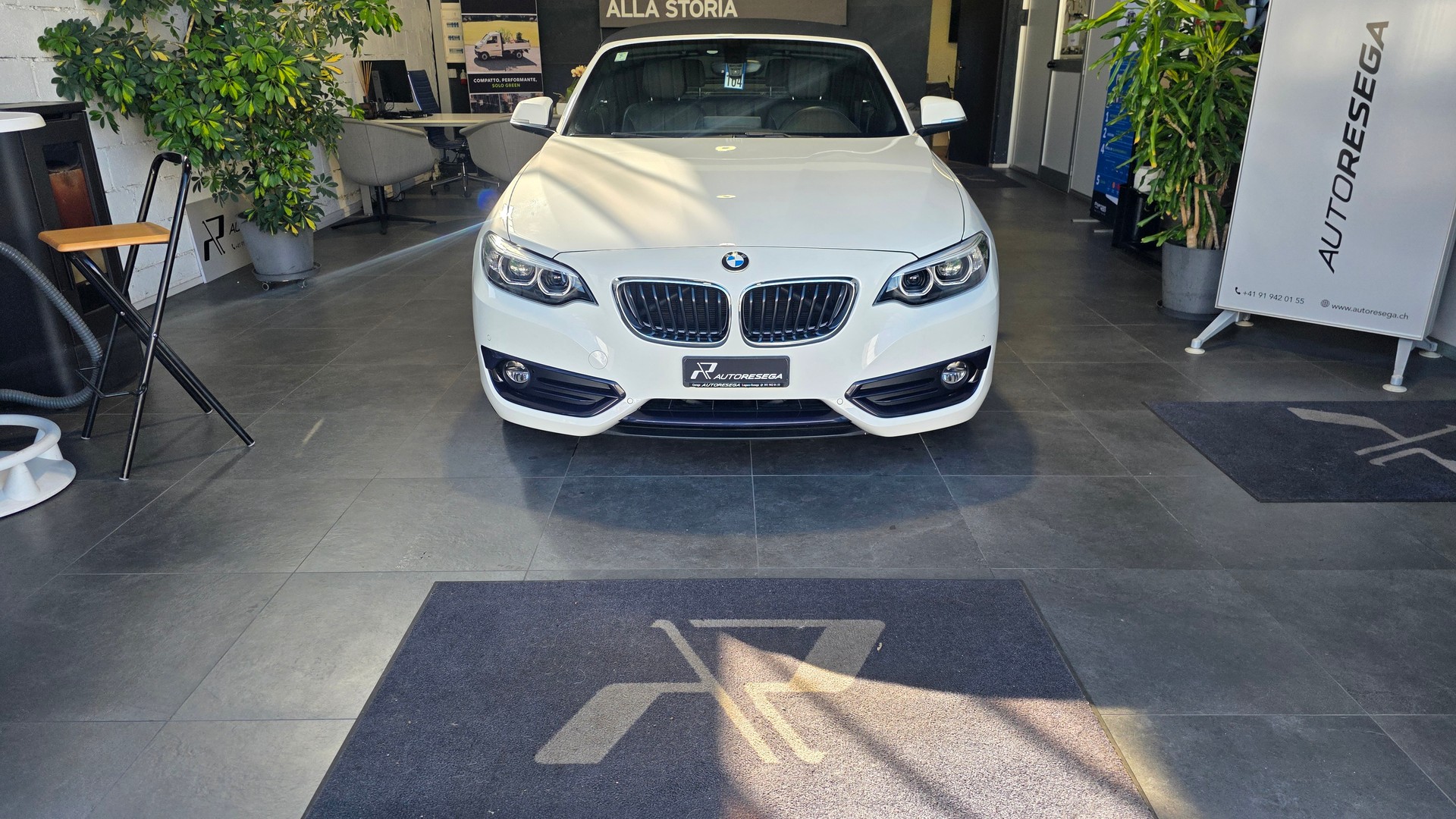 BMW 220i Sport Line Steptronic-image-9