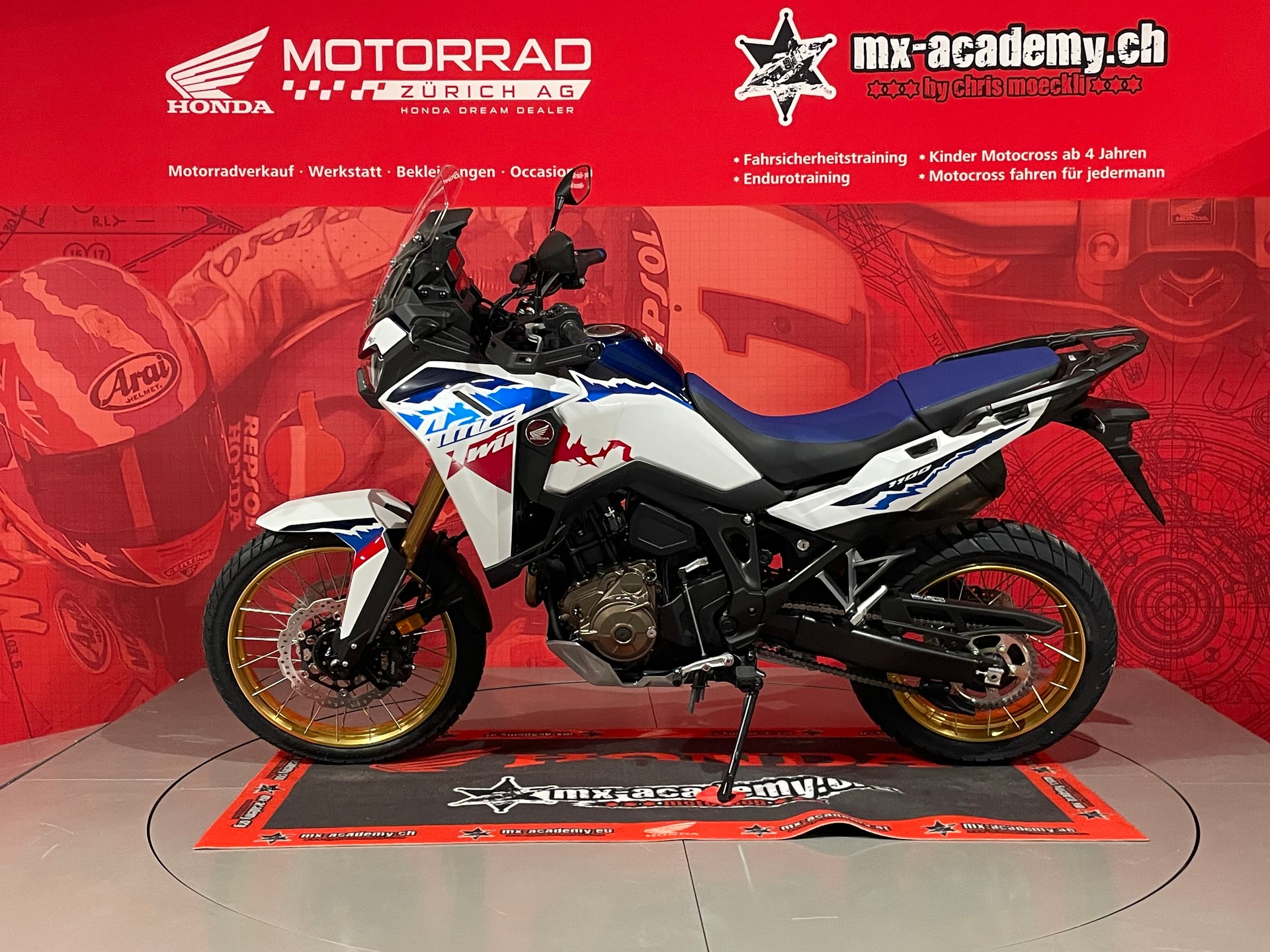 HONDA CRF1100L Africa Twin**Modell 2026**Pearl Glare White Tricolor**Neufahrzeug**-showroom-element-1
