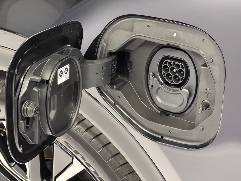 C-HR+ Electric 77 kWh Style AWD 11 kW OBC