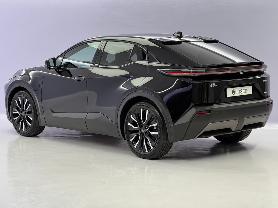 C-HR+ Electric 77 kWh Style AWD 11 kW OBC