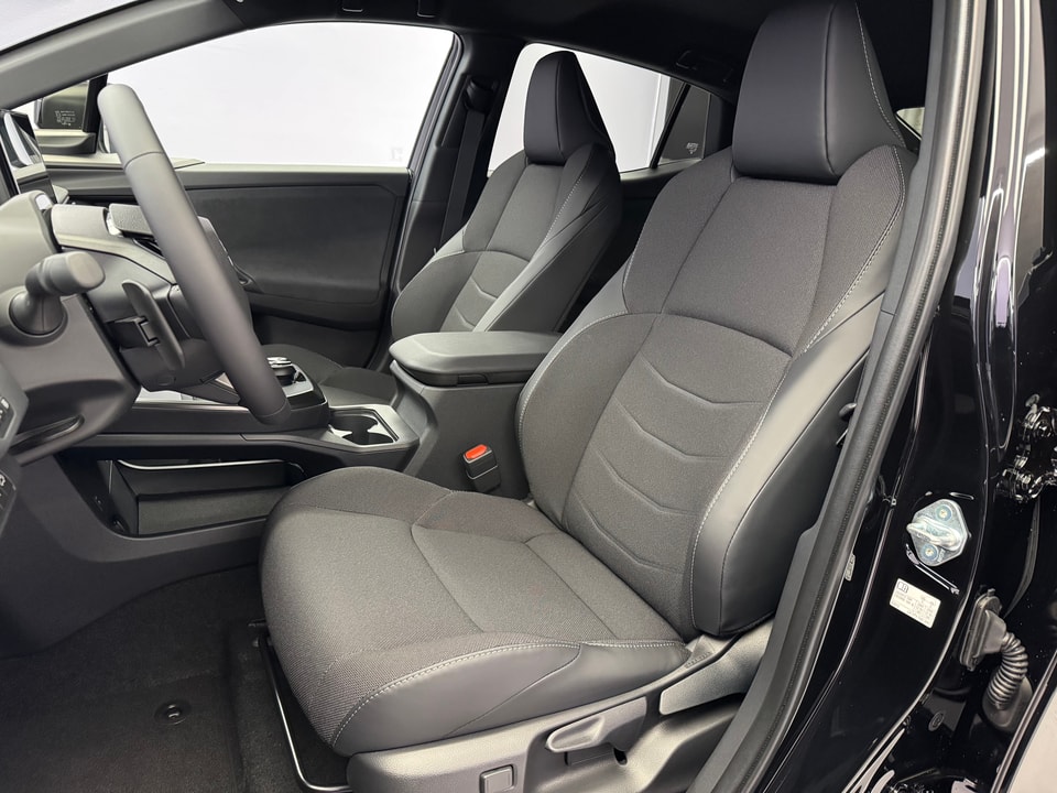 C-HR+ Electric 77 kWh Style AWD 11 kW OBC