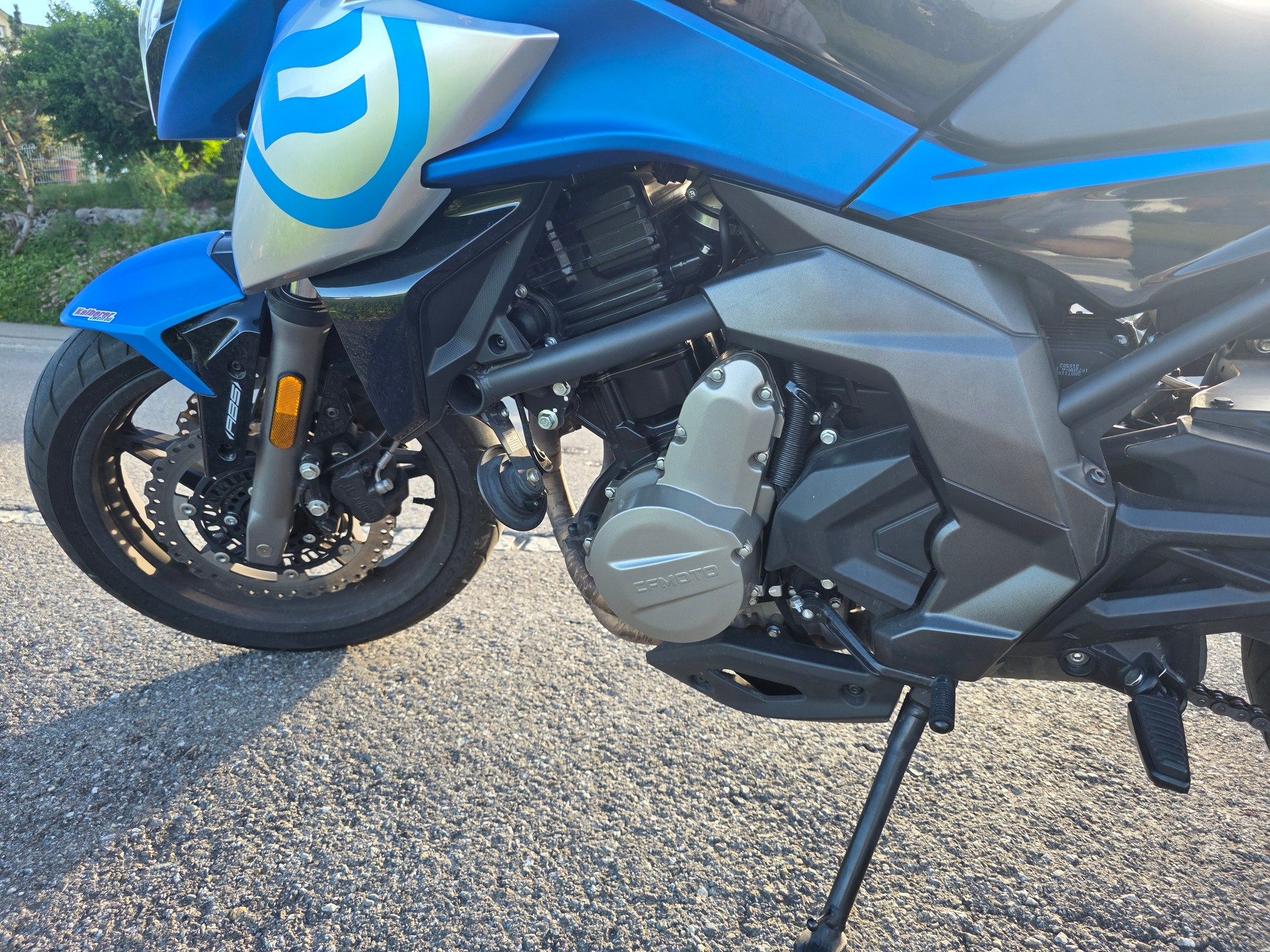 CF MOTO 650 NK-image-6