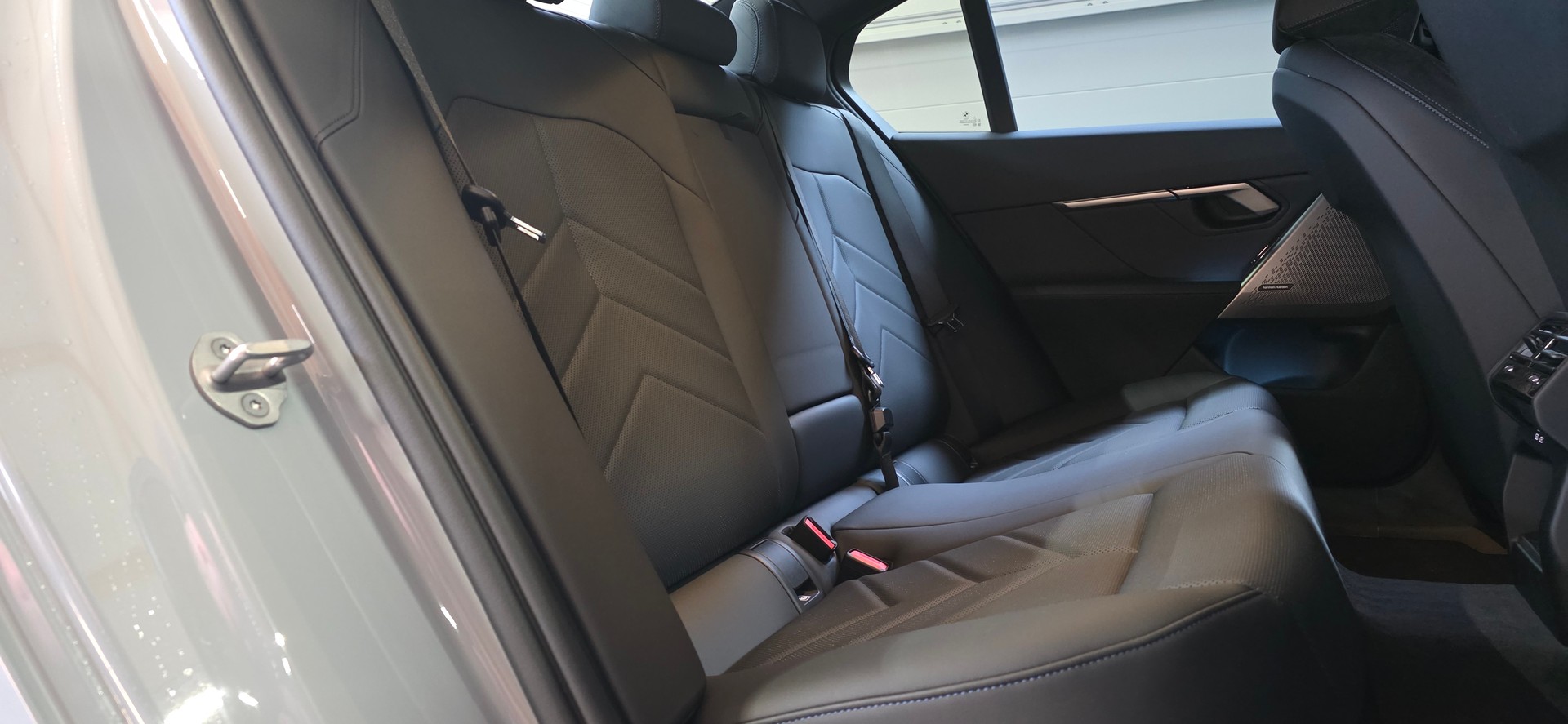 BMW 520i 48V M Sport Steptronic *Ambientebeleuchtung* Carplay/AndroidAuto*Anfahrunterstützung*ACC*Rückfahrkamera*-image-29