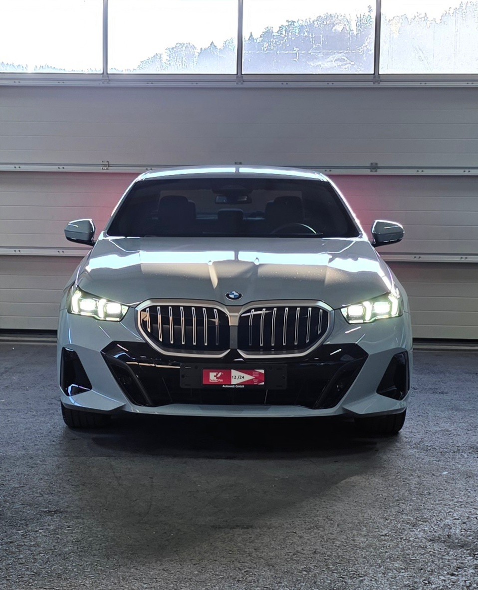 BMW 520i 48V M Sport Steptronic *Ambientebeleuchtung* Carplay/AndroidAuto*Anfahrunterstützung*ACC*Rückfahrkamera*-image-7