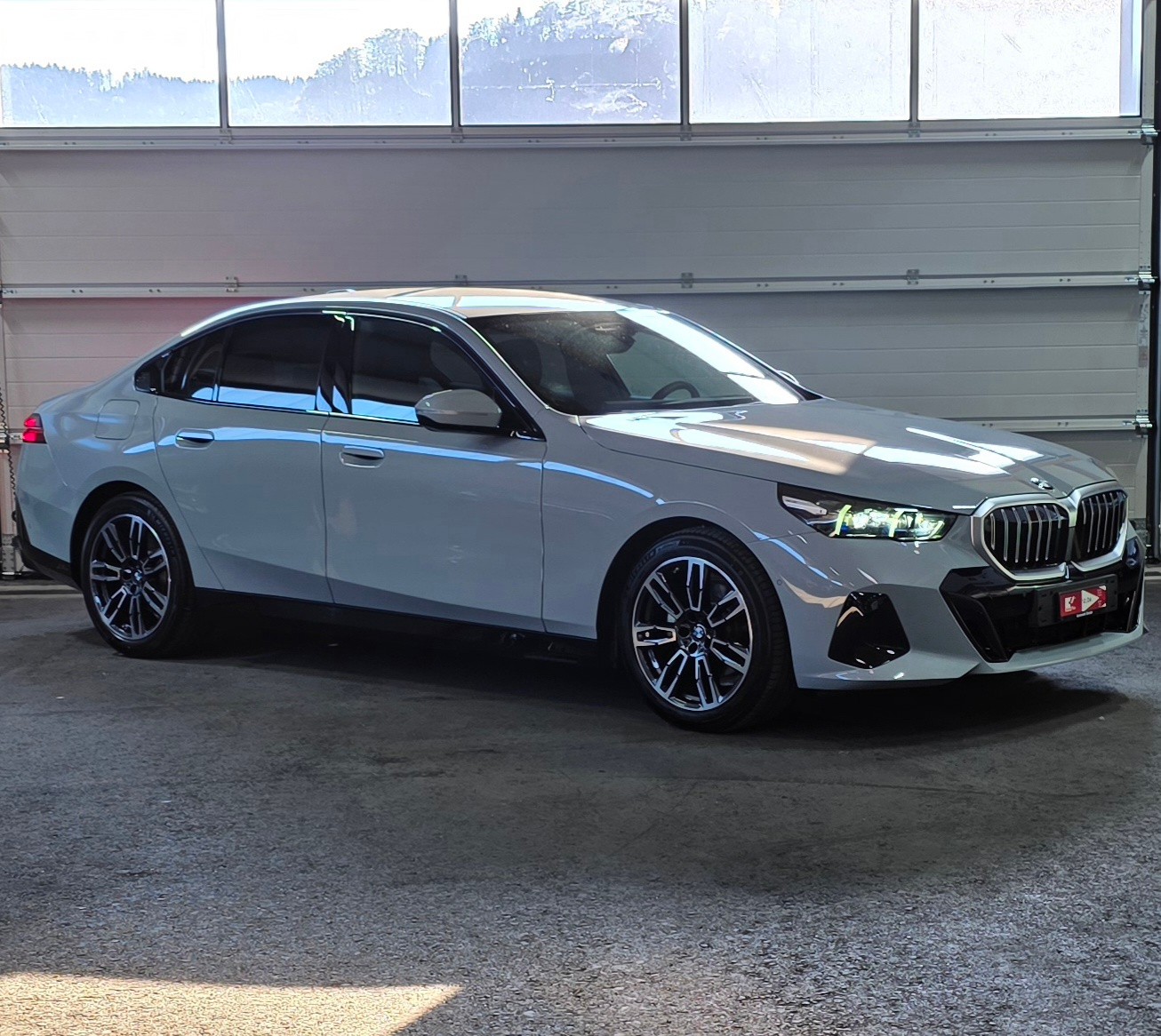 BMW 520i 48V M Sport Steptronic *Ambientebeleuchtung* Carplay/AndroidAuto*Anfahrunterstützung*ACC*Rückfahrkamera*-image-6