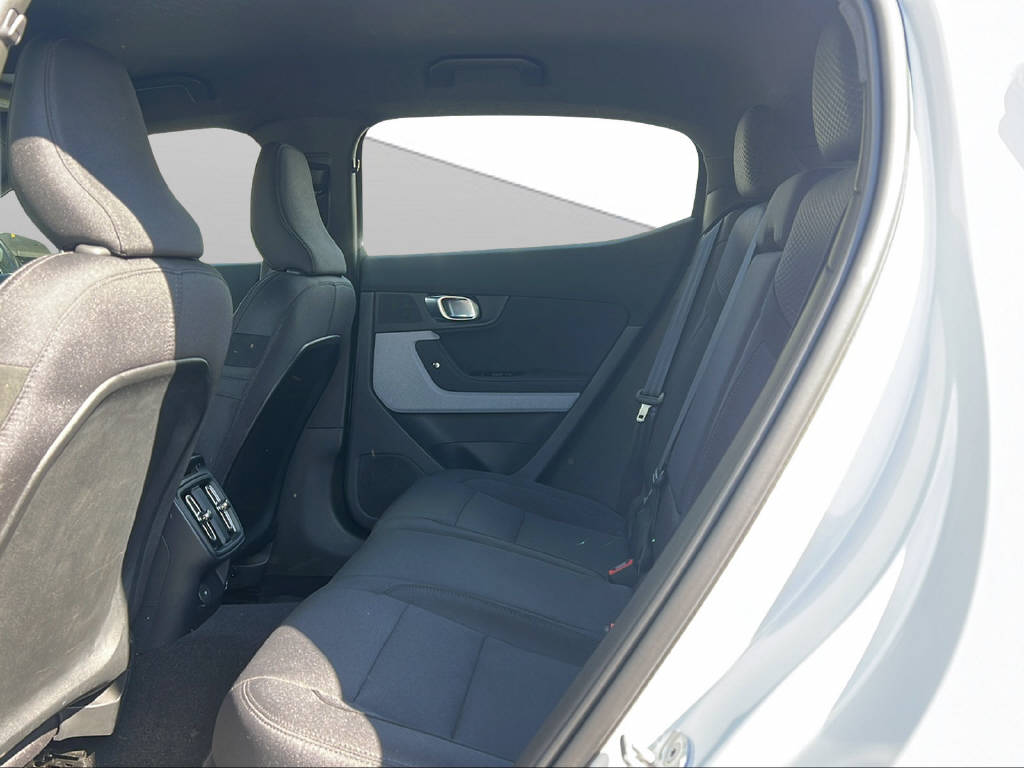 POLESTAR 2 Long Range Single Motor-image-12