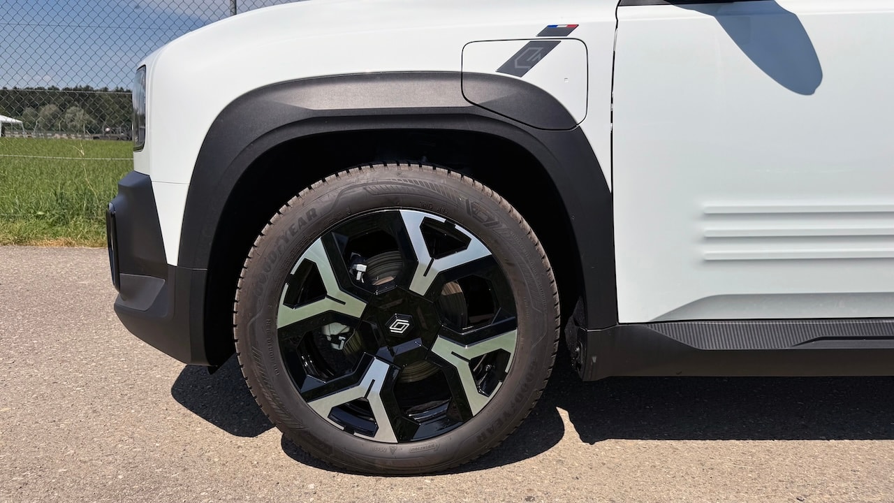 RENAULT R4 E-Tech Comfort Range 52 kWh Techno-image-12