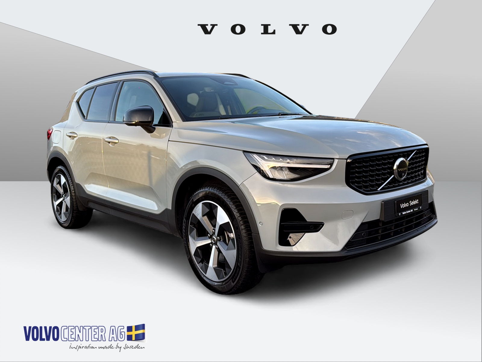 VOLVO XC40 2.0 B3 MH Plus Dark-image-5