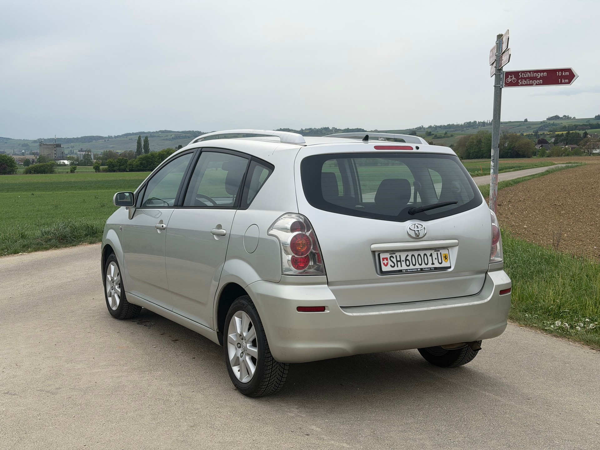 TOYOTA Corolla Verso 1.8 Linea Sol-image-3