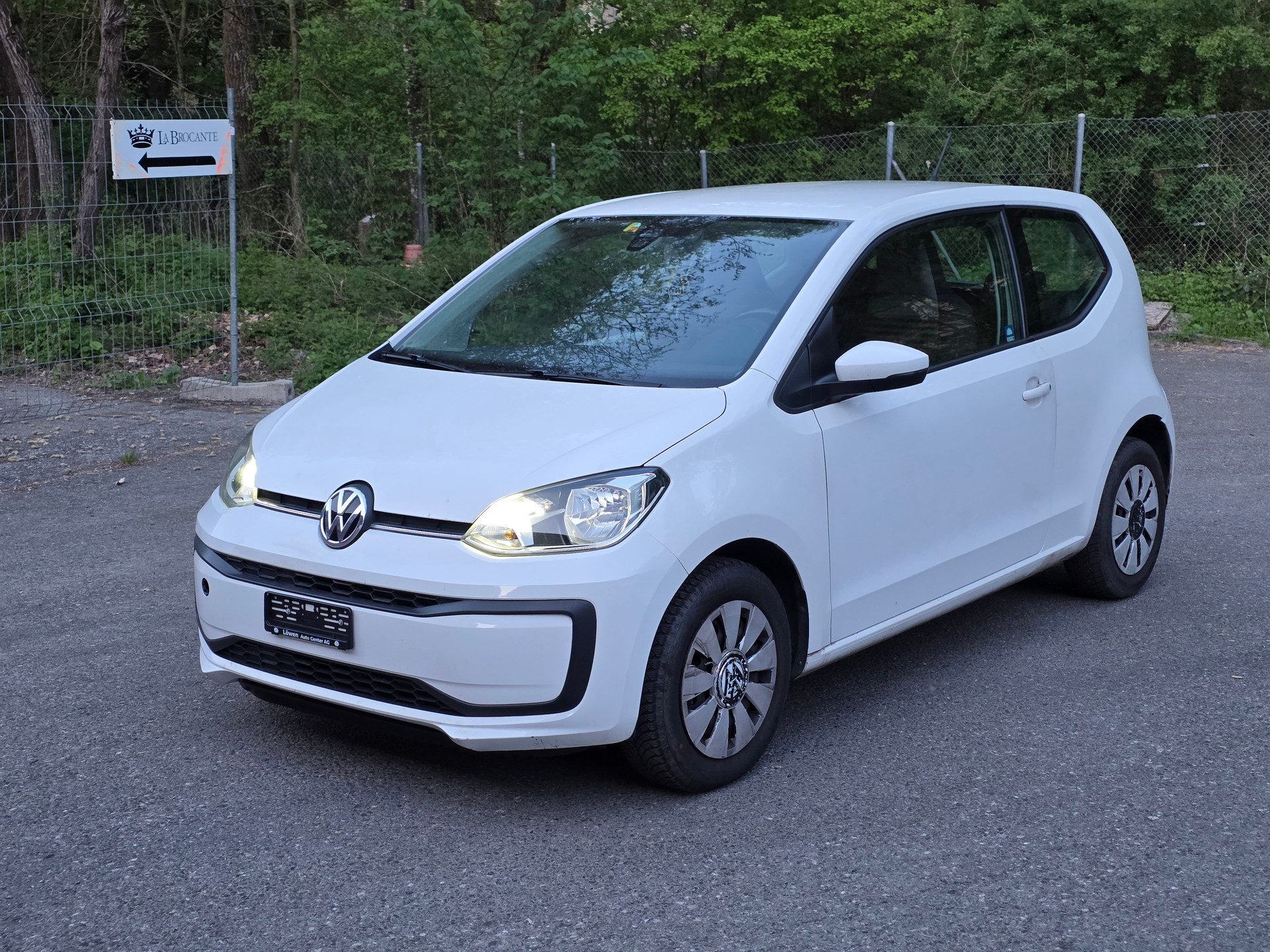 VW Up 1.0 MPI move up-image-0