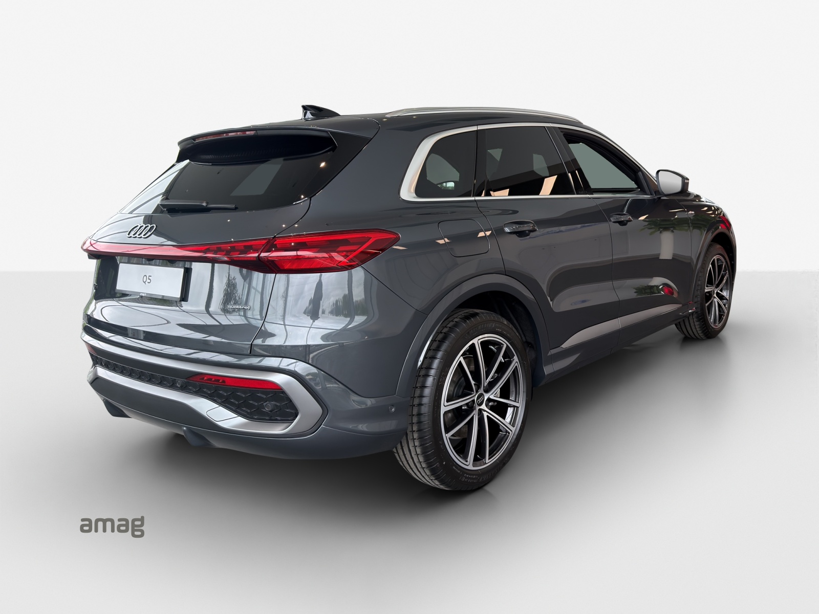 AUDI Q5 TDI quattro 150 kW S-tronic-image-4