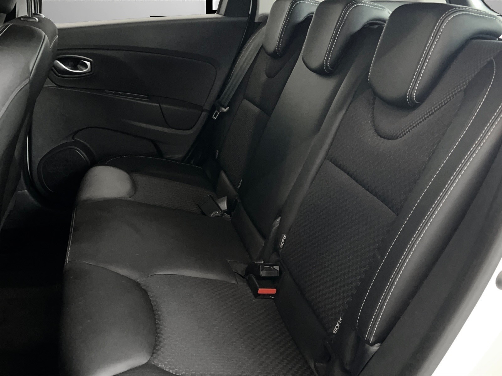 RENAULT Clio Grandtour 1.5 dCi Zen-image-10