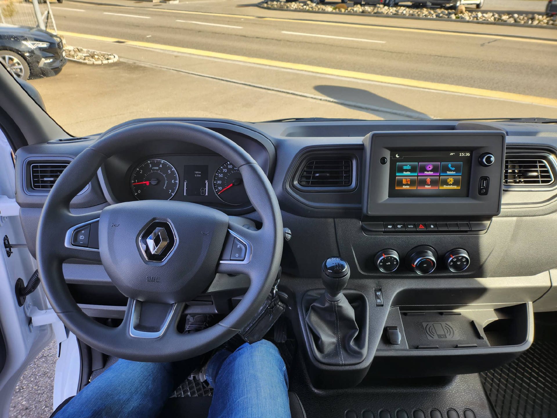 RENAULT Master Pick-up 3.5 t L3H1 2.3 dCi 165 TwinTurbo-image-5