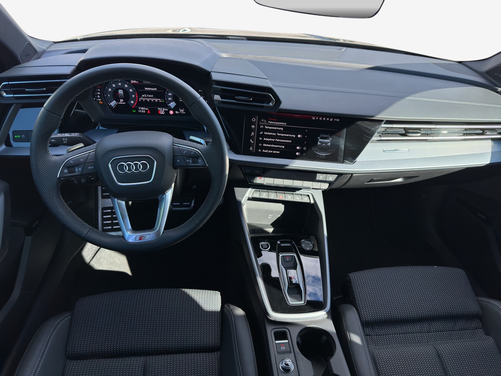 AUDI A3 Sportback 35 TFSI S line S-tronic-image-8