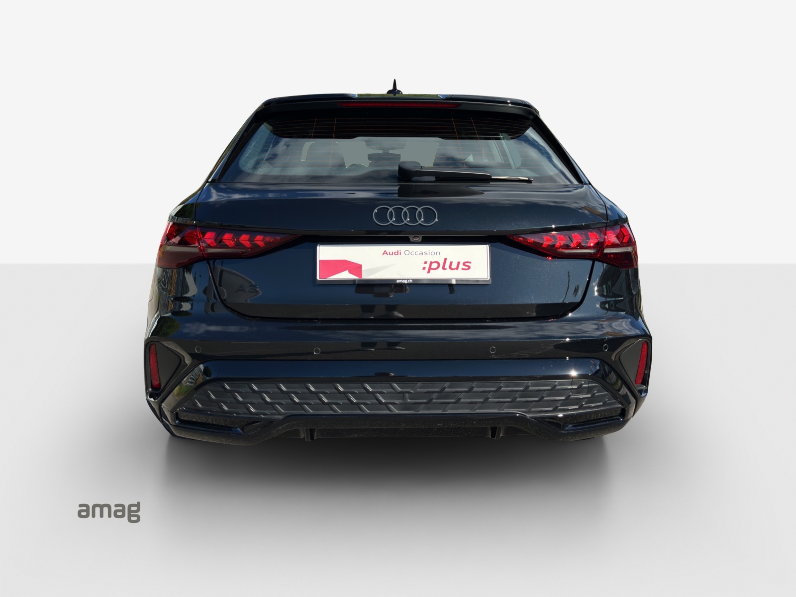 AUDI A3 Sportback 35 TFSI S line S-tronic-image-3