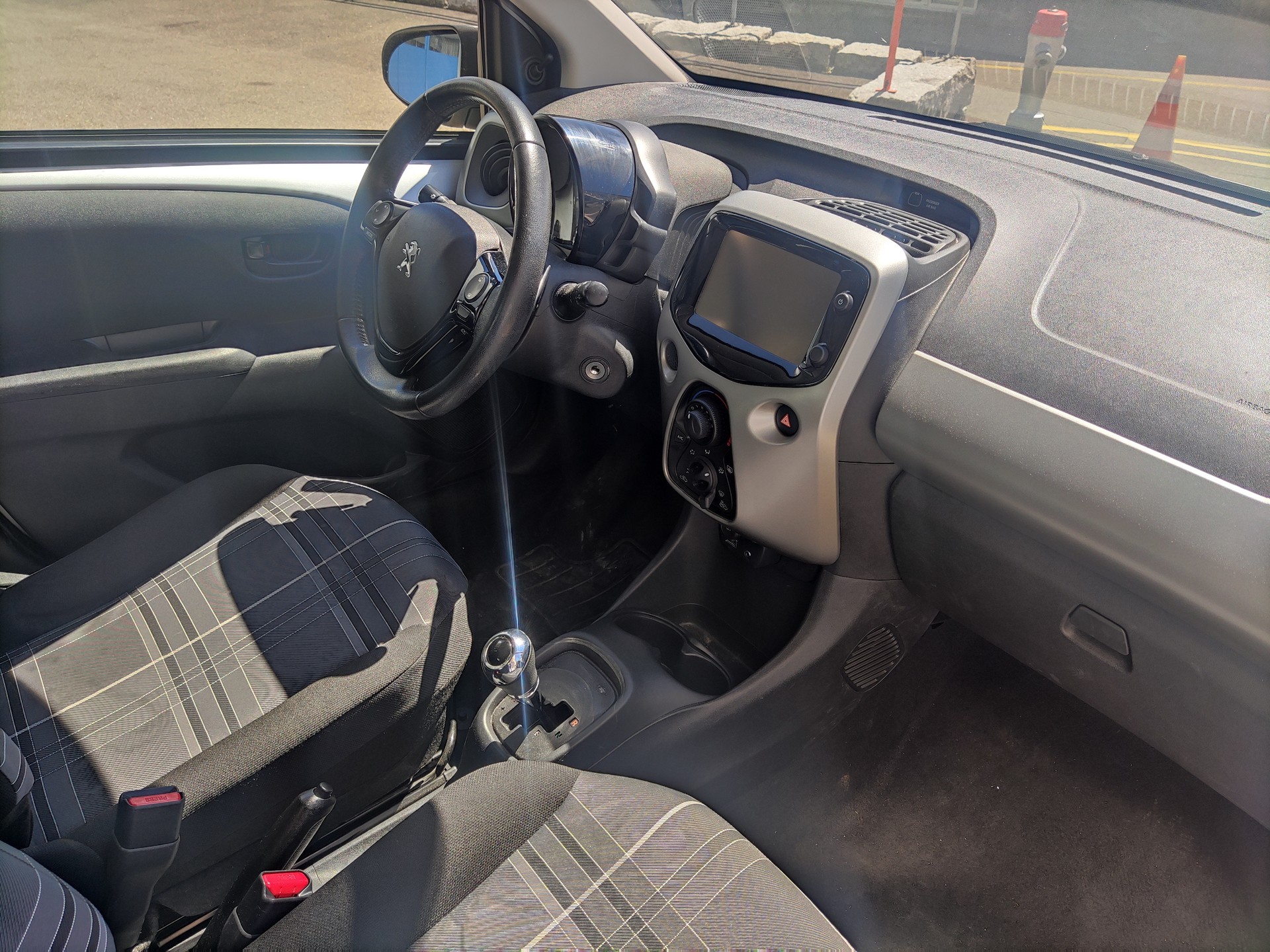 PEUGEOT 108 1.0 VTi Active Top ETG-image-3