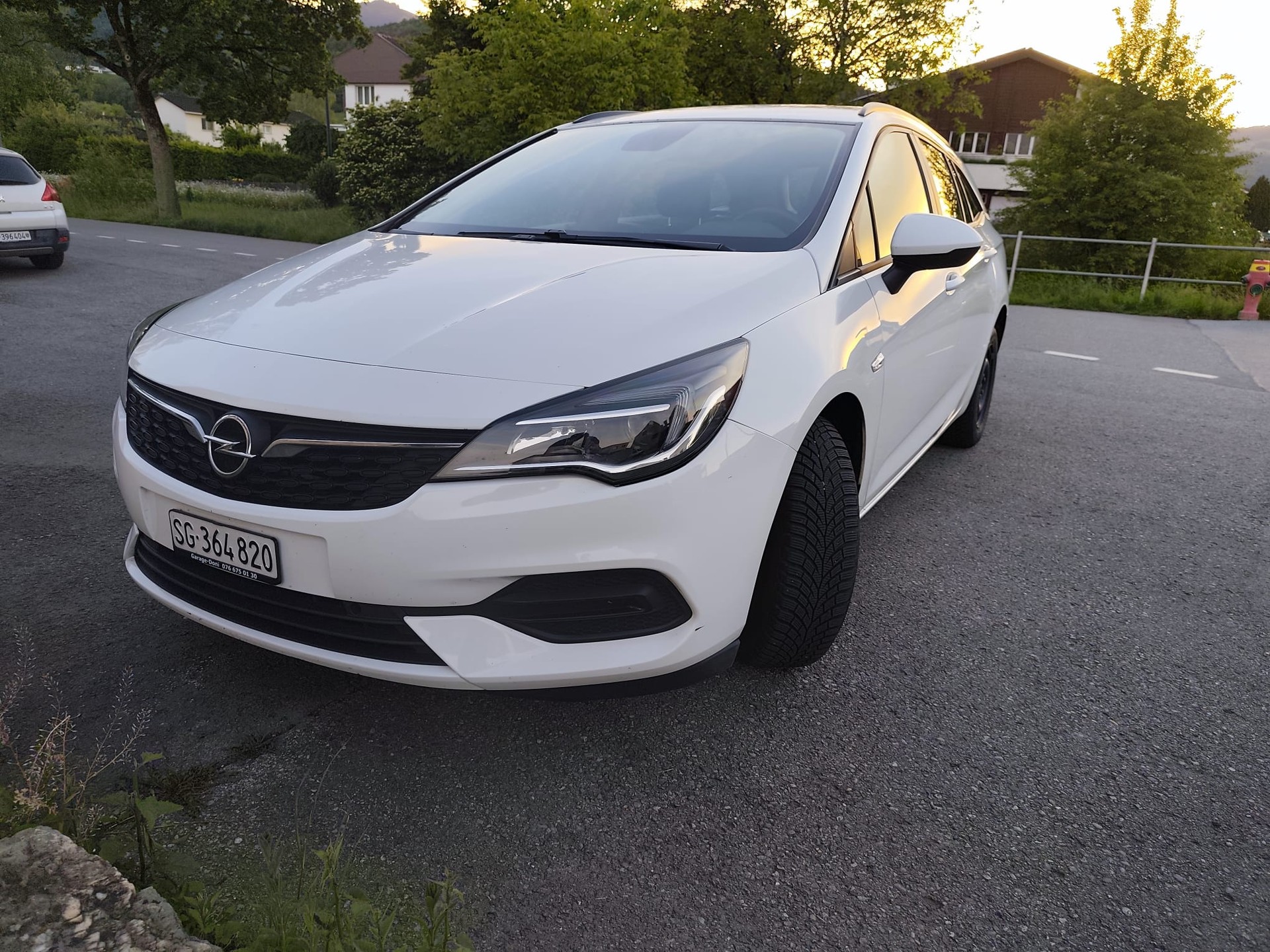 OPEL Astra Sports Tourer 1.5 CDTi Edition-image-1