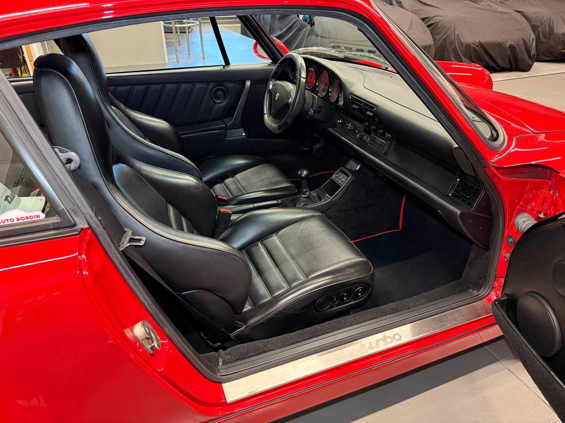 PORSCHE 911 Turbo II 964 „Indischrot & Turbo-Sitze“-image-12