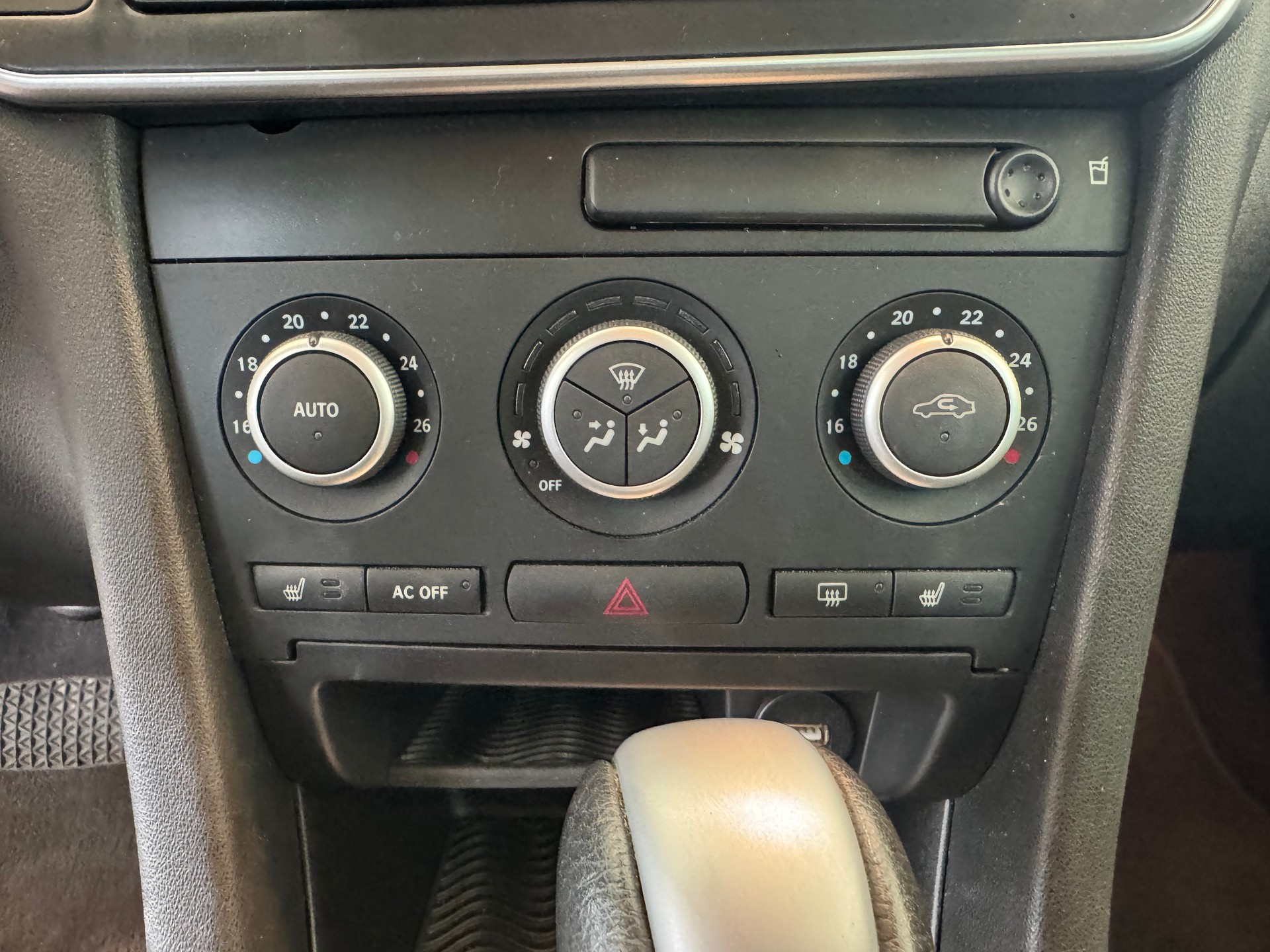 SAAB 9-3 2.8T V6 Aero XWD Automatic-image-17