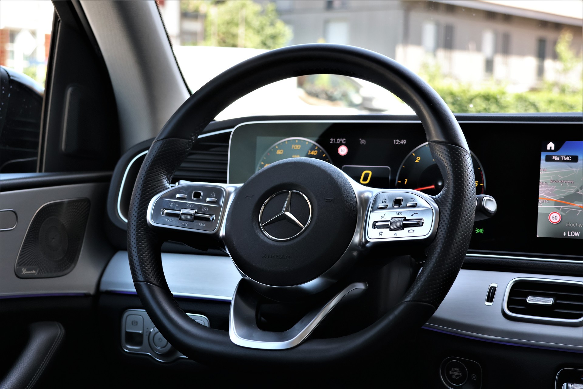 MERCEDES-BENZ GLE 300 d 4Matic AMG Line 9G-Tronic (CH)-image-13