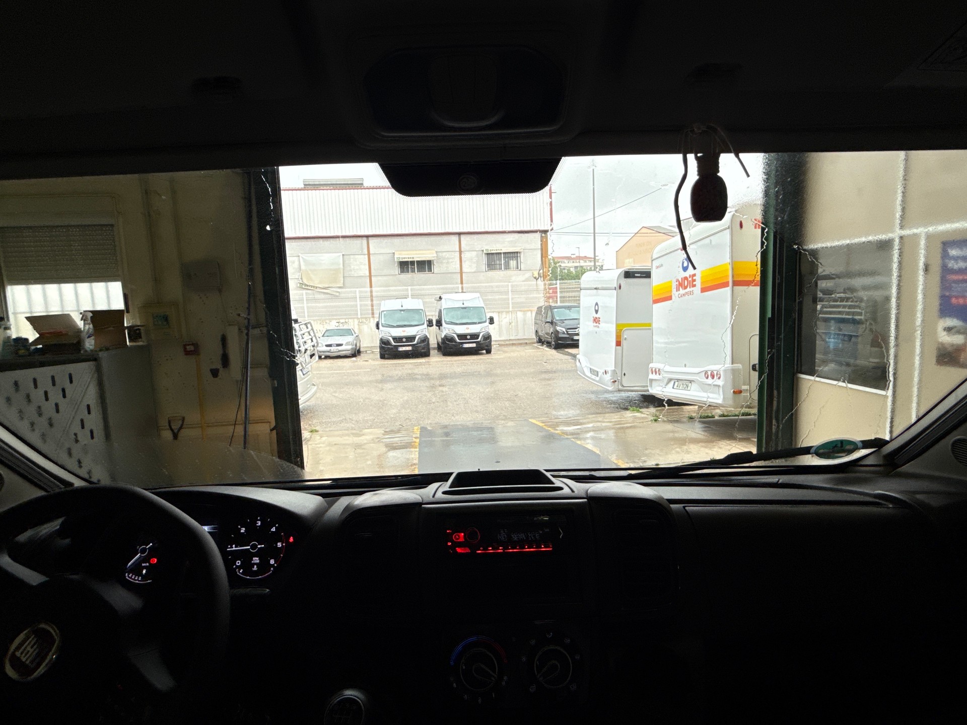 FIAT 2024 Fiat Ducato Weinsberg Carabus | Schaltgetriebe | Aufstelldach-image-11