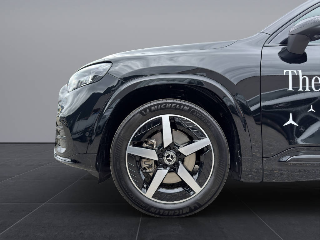 MERCEDES-BENZ GLB 220 4matic-image-17
