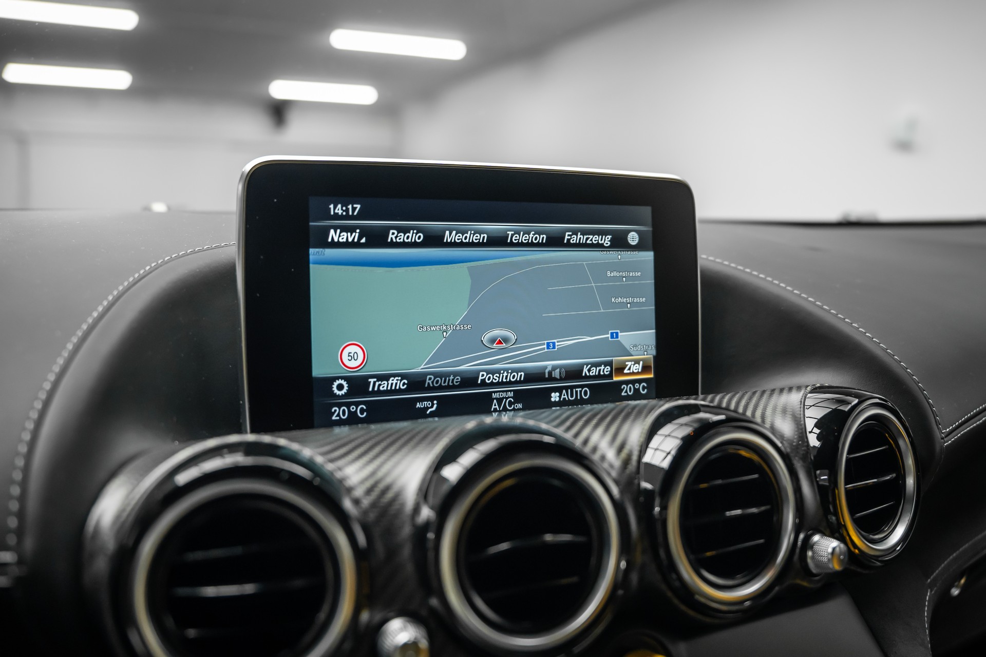 MERCEDES-BENZ * AMG GT R * MONSTER IN DESIGNO GRAU MATT & SCHALENSITZEN * OHNE OPF * LEASING AB 725.- *-image-32