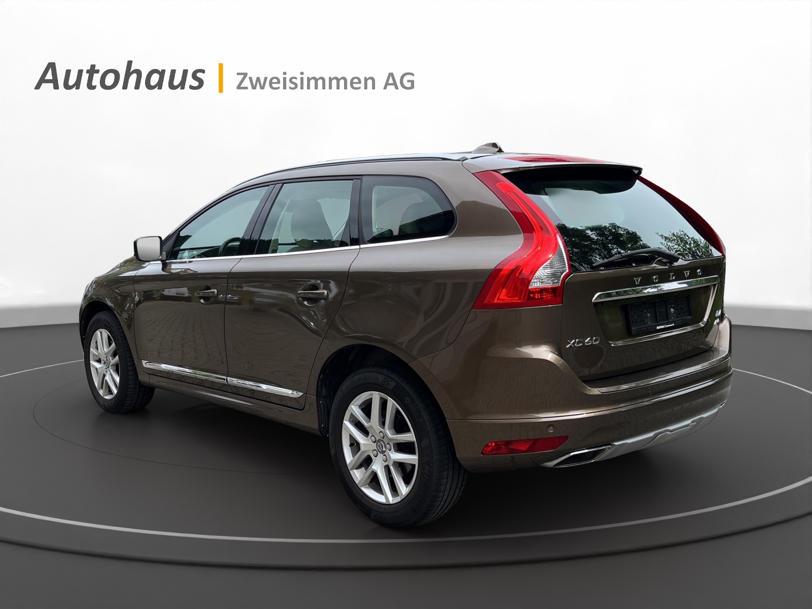 VOLVO XC60 D4 AWD Summum Geartronic-image-2