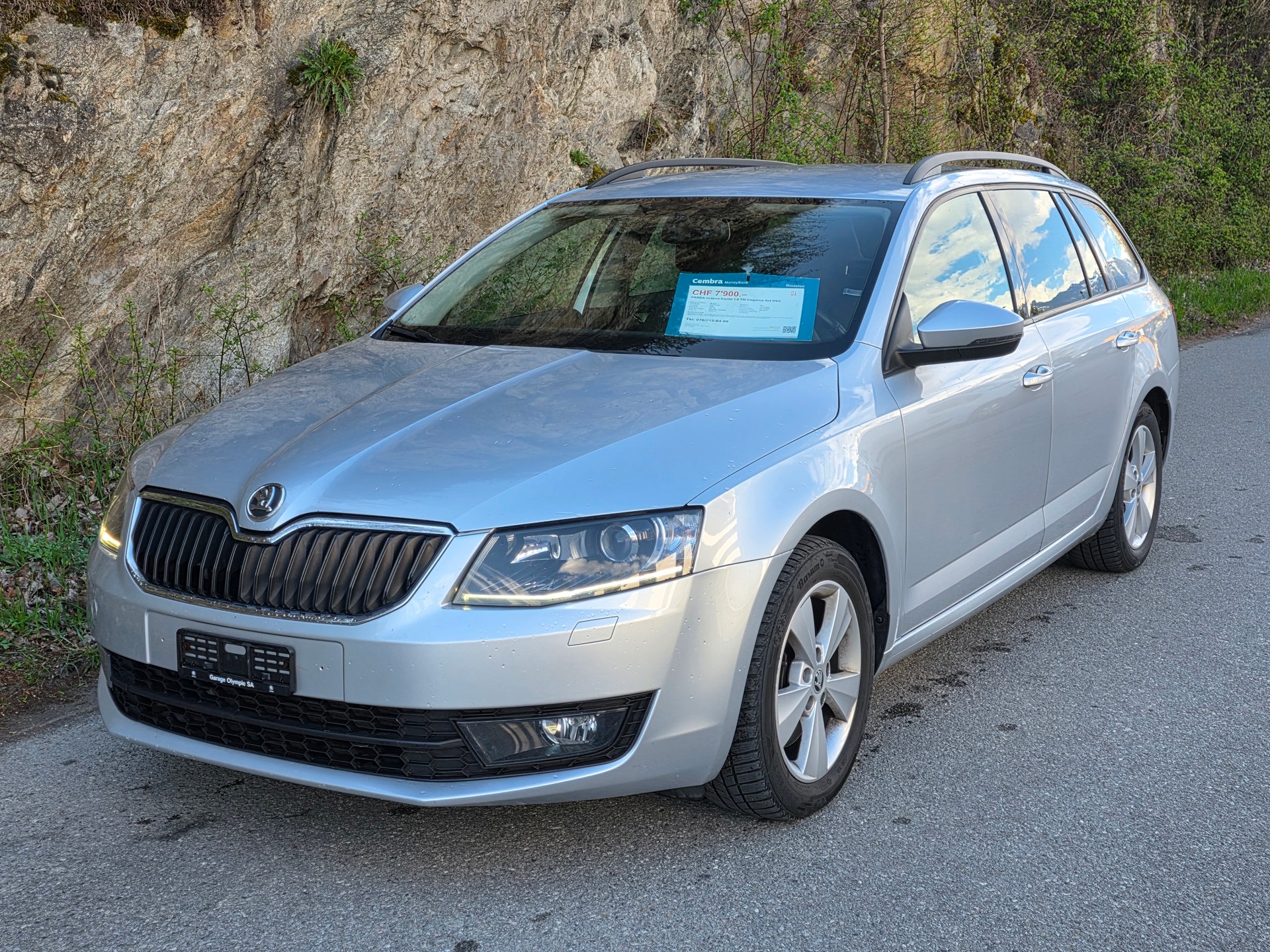 SKODA Octavia Combi 1.8 TSI Elegance 4x4 DSG-image-0