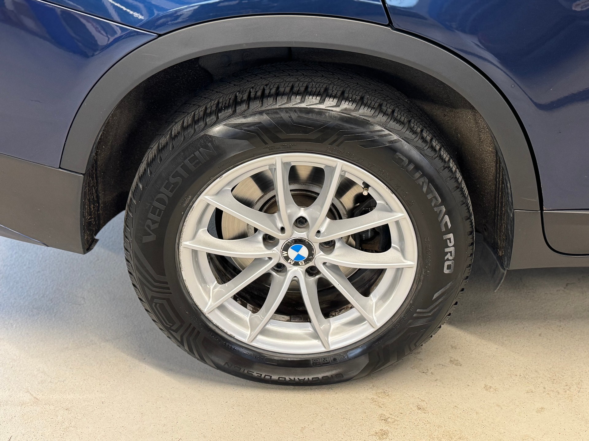 BMW X3 xDrive 20i Steptronic-image-15