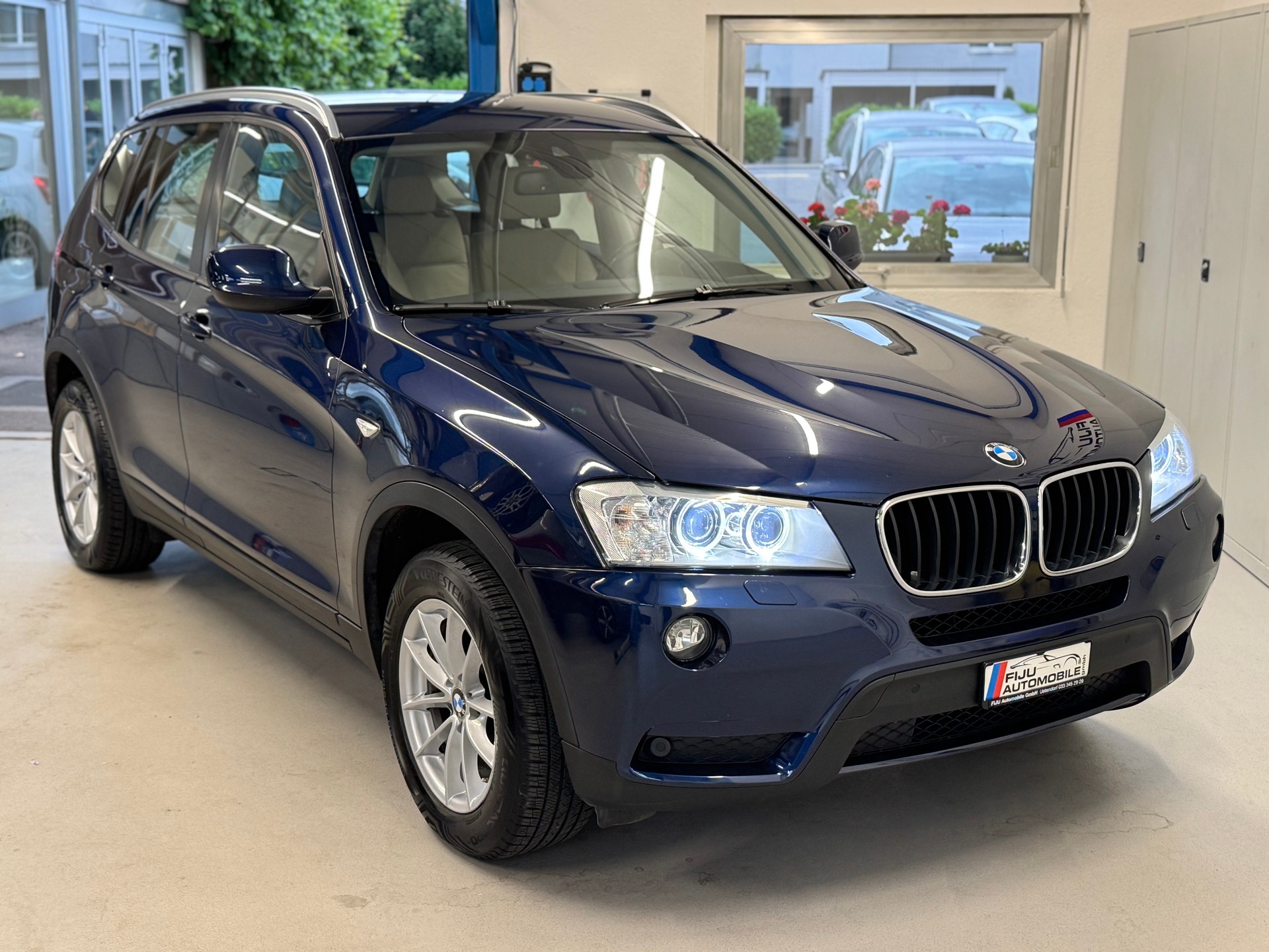 BMW X3 xDrive 20i Steptronic-image-2