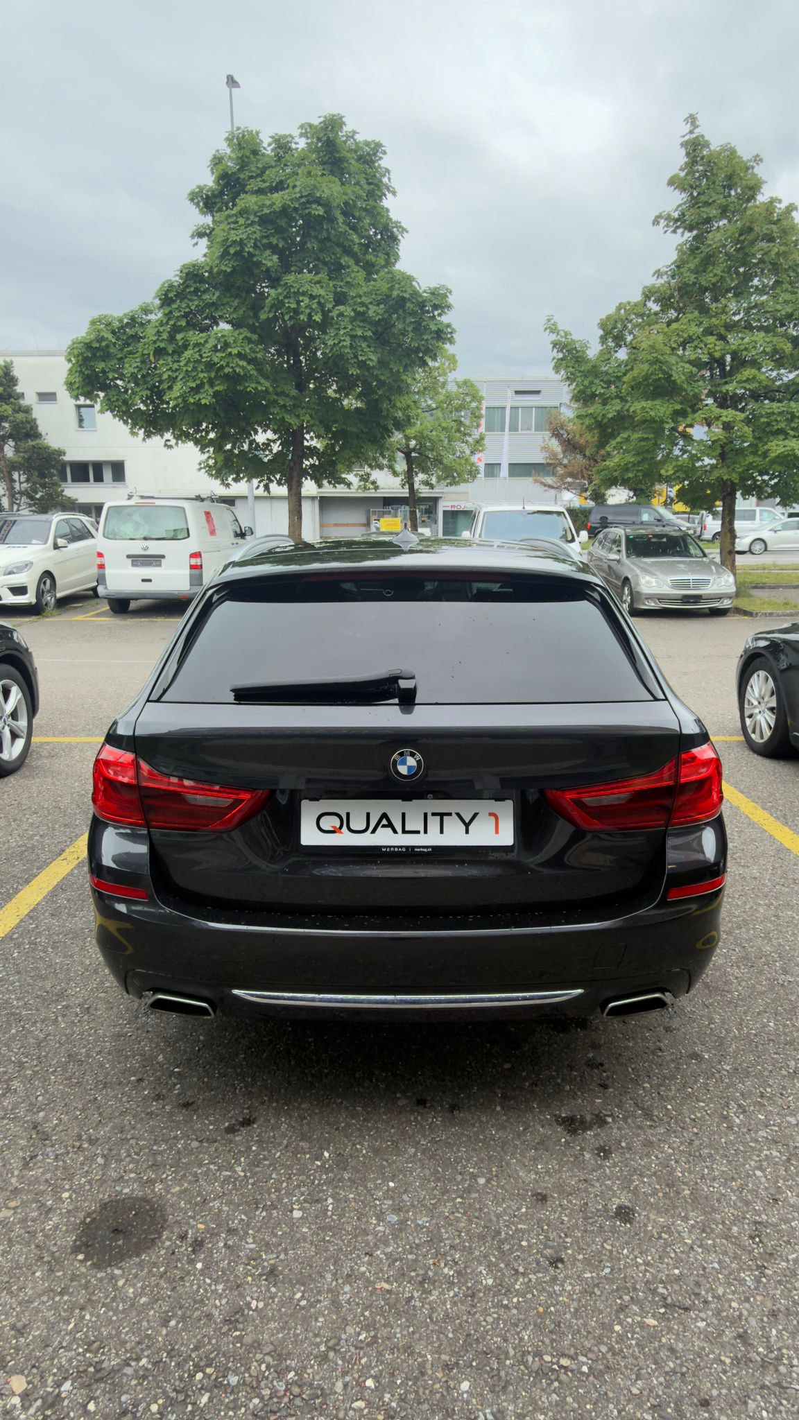 BMW 540d xDrive Touring Luxury Line Steptronic-image-3