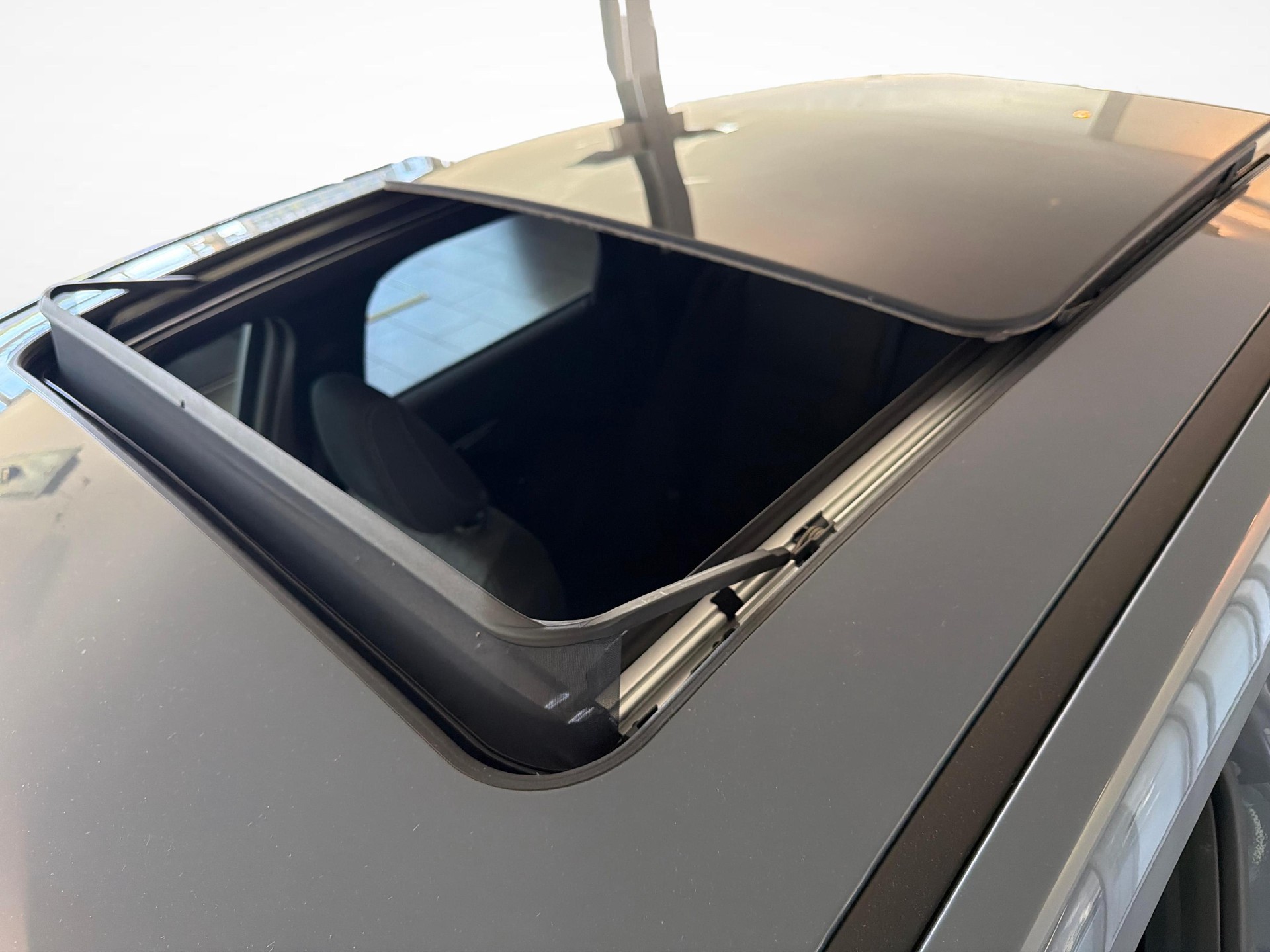 BMW iX1 30 xDrive-image-17