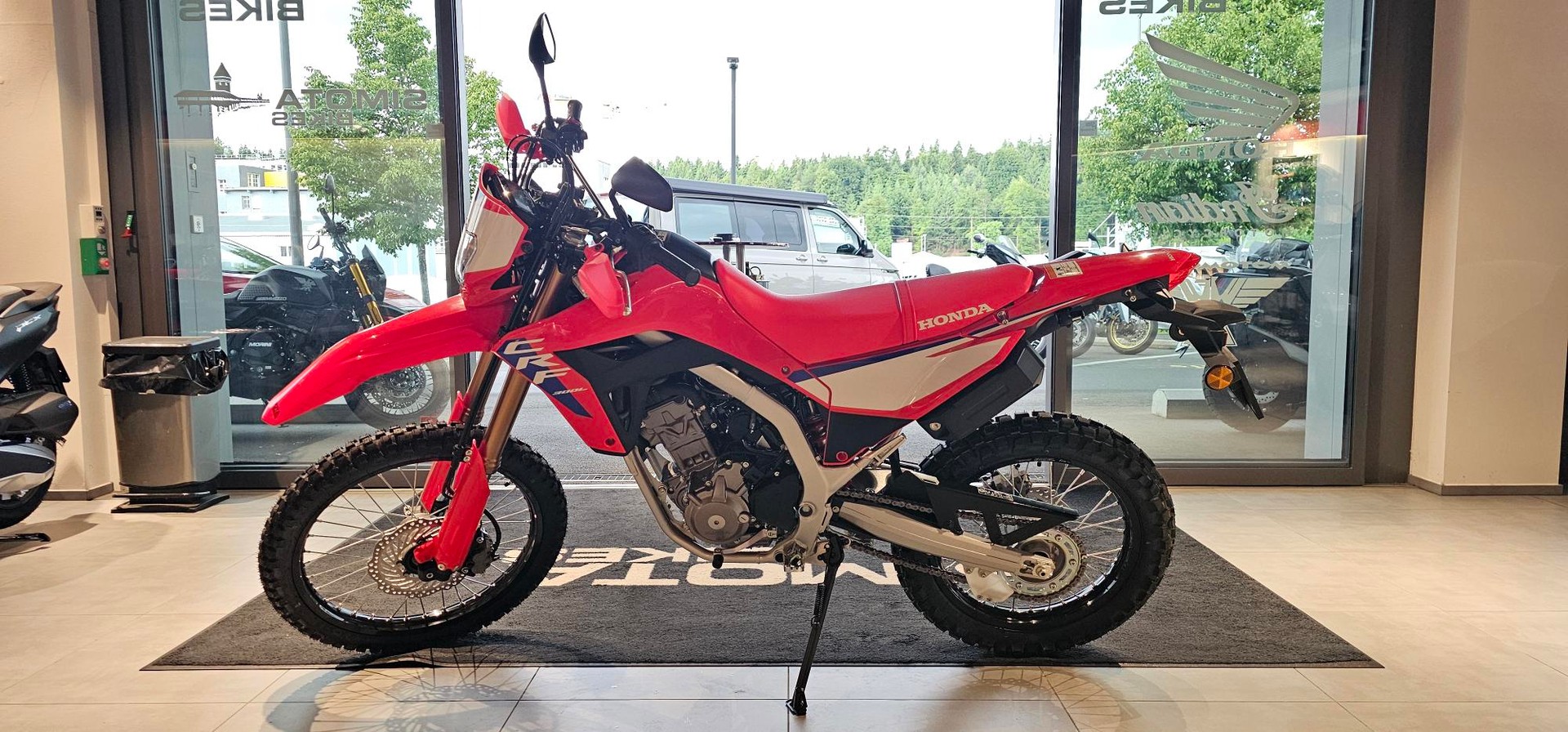 HONDA CRF 300-showroom-element-1