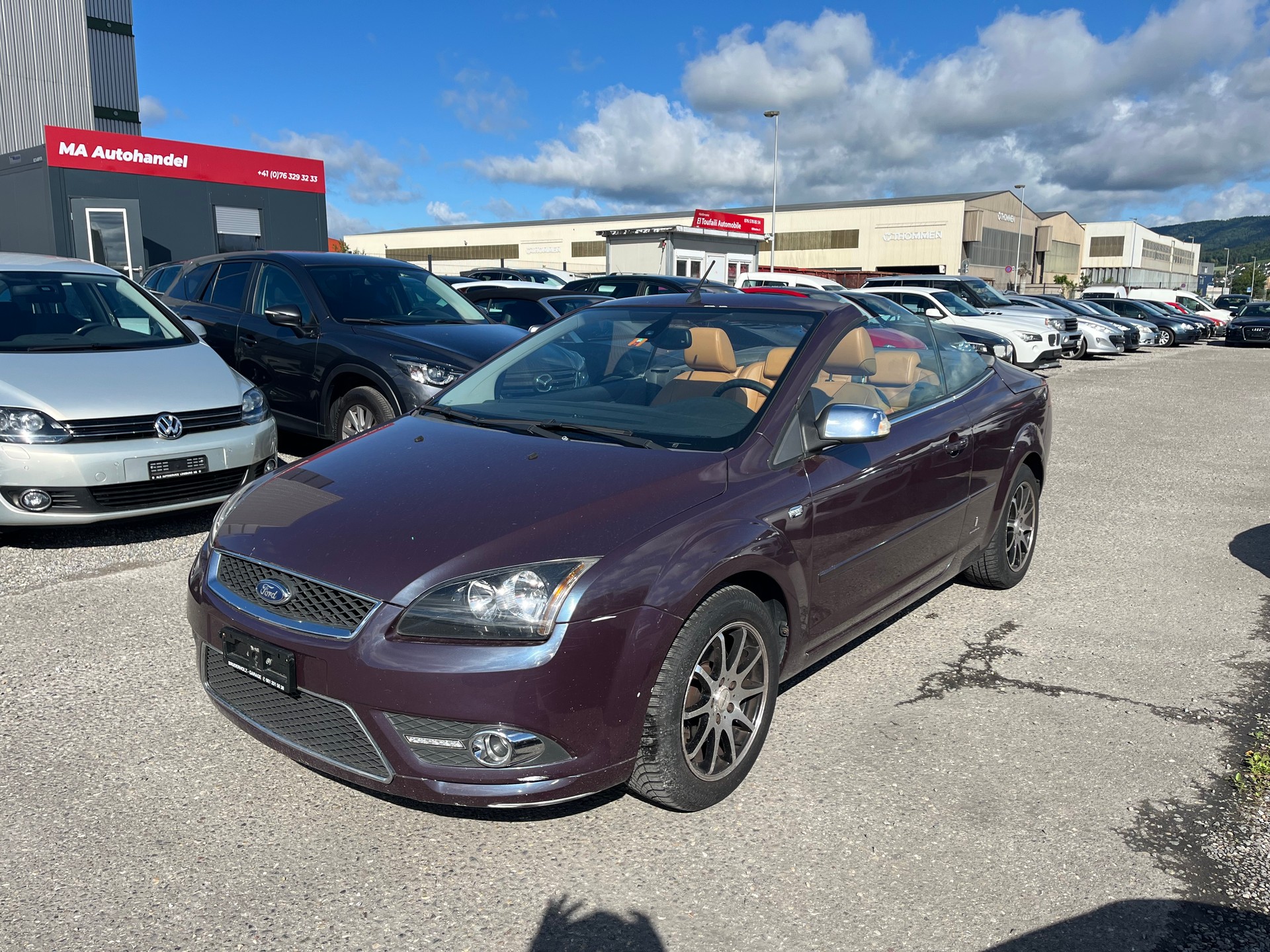 FORD Focus CC 2.0i Titanium-image-0