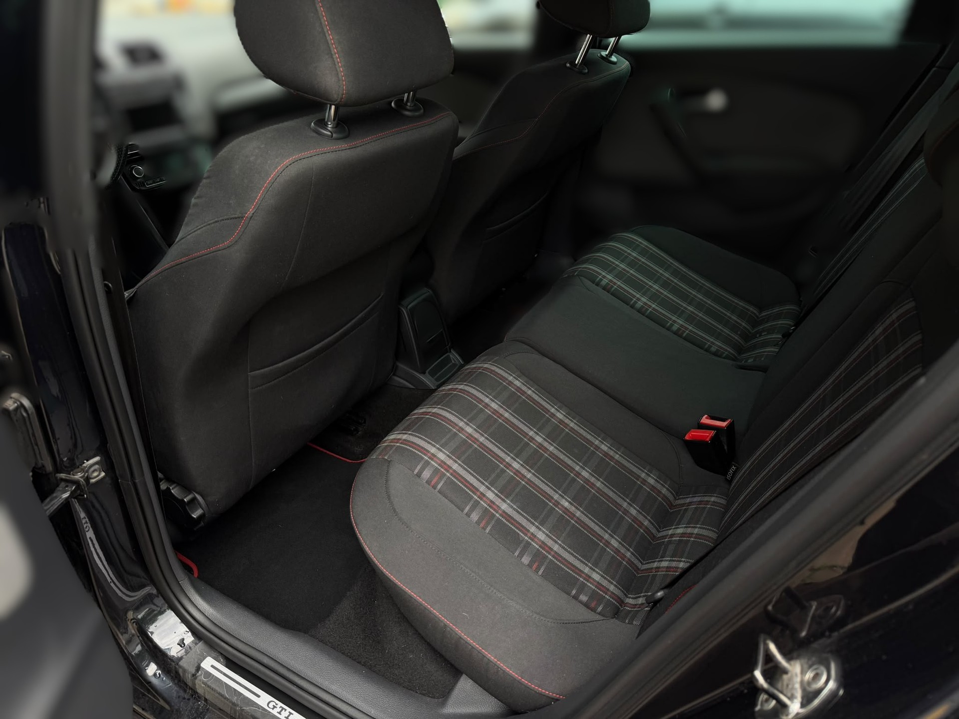 VW Polo 1.4 TSI GTI DSG-image-8