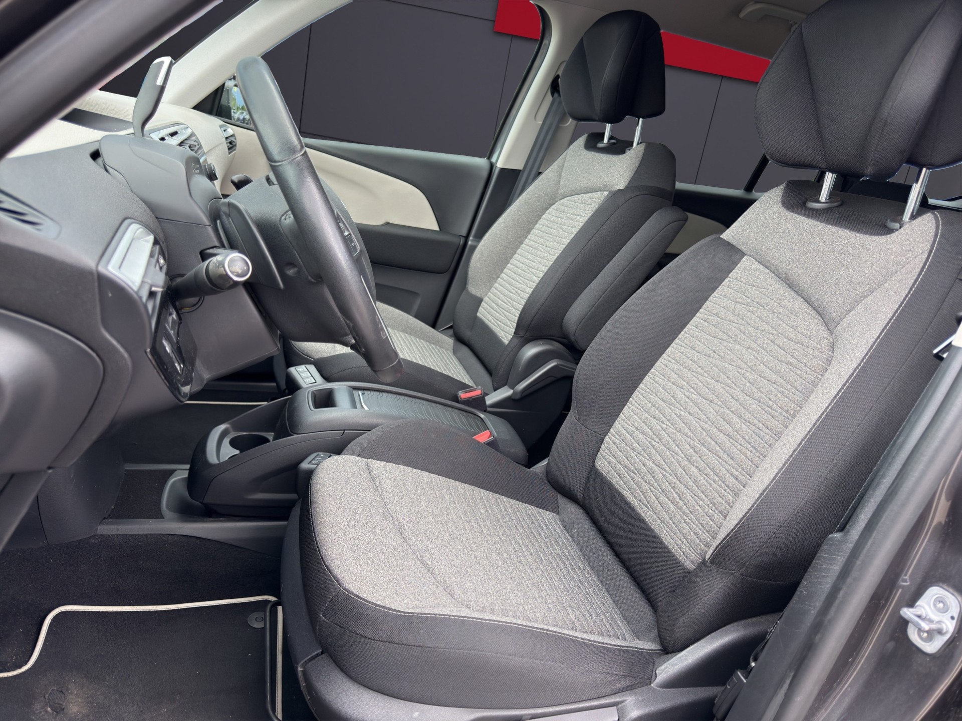 CITROEN C4 Grand Spacetourer 1.5 BlueHDi Origins-image-4