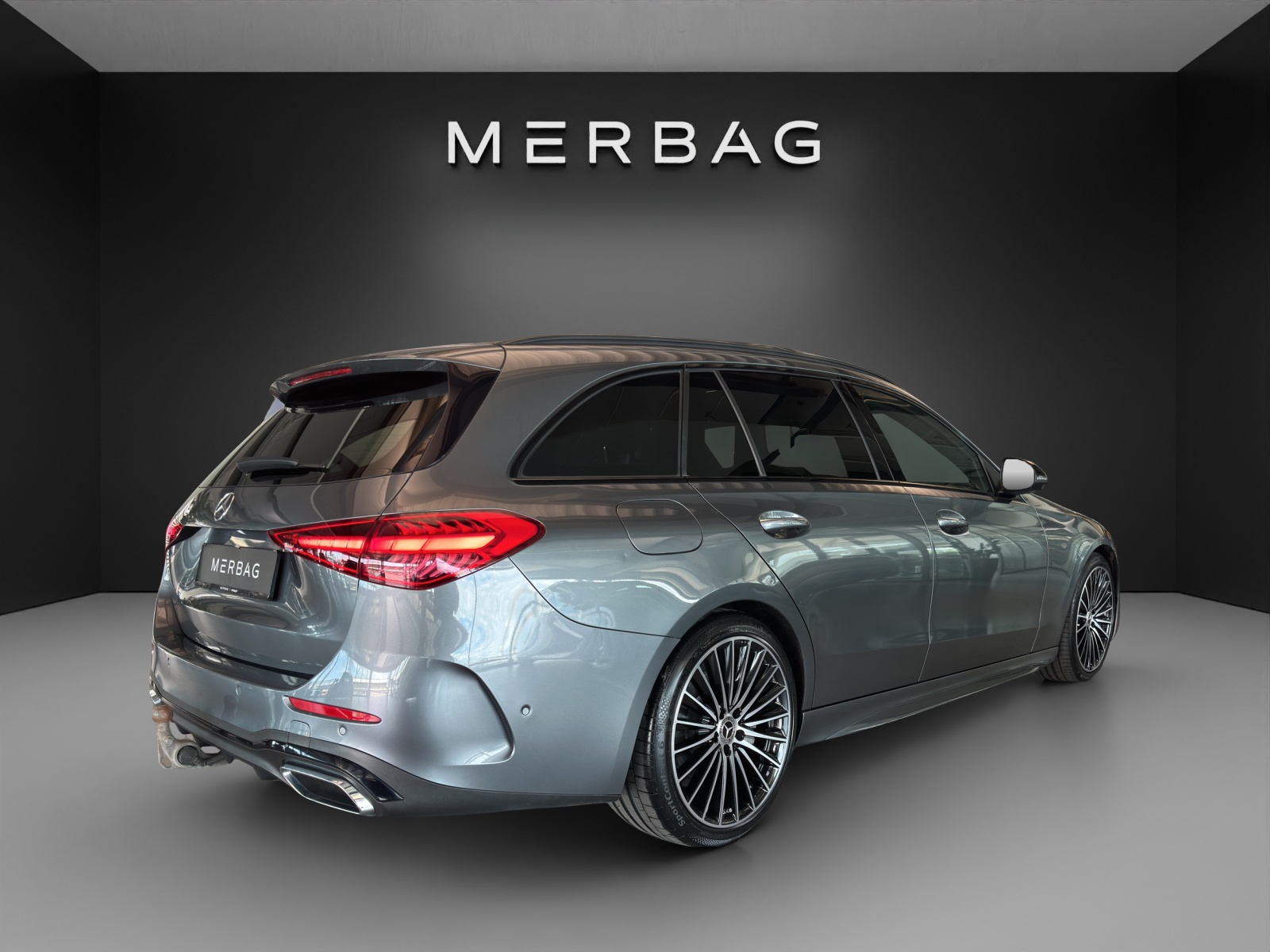 MERCEDES-BENZ C 220 d T 4M AMG Line-image-5