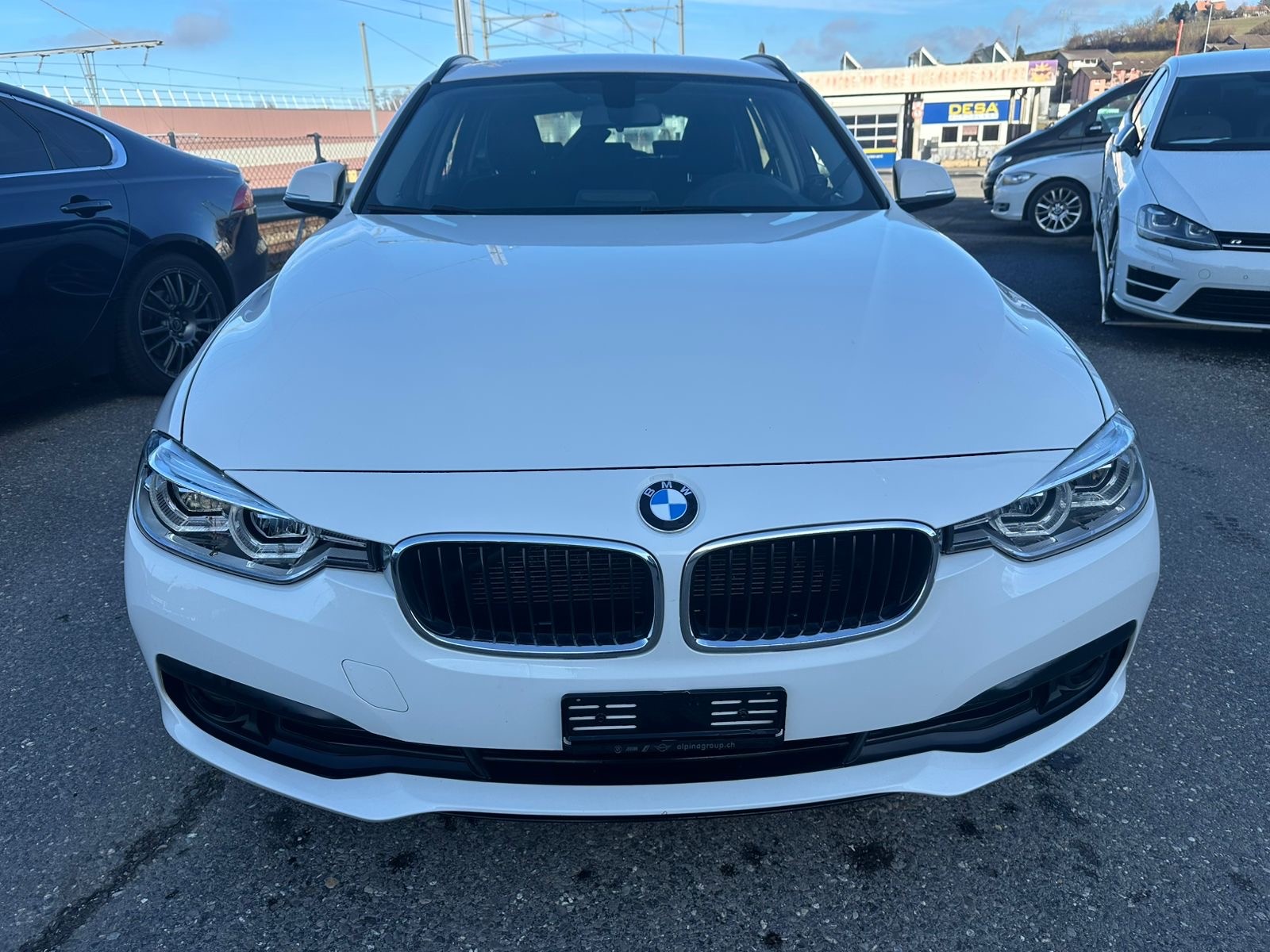 BMW 320d xDrive Touring Sport Line-image-1