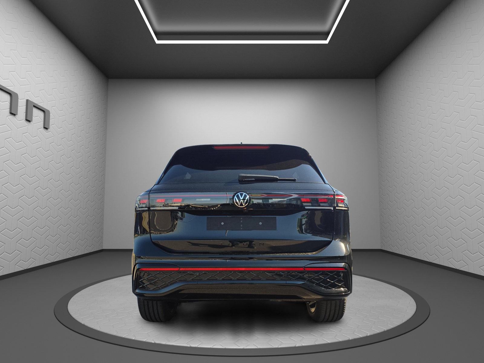 VW VW TIGUAN R-LINE-image-4