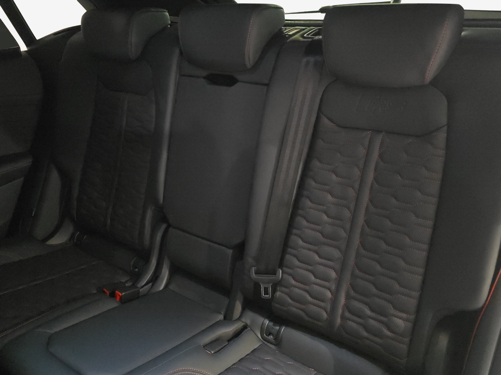AUDI RSQ8 performance quattro-image-11
