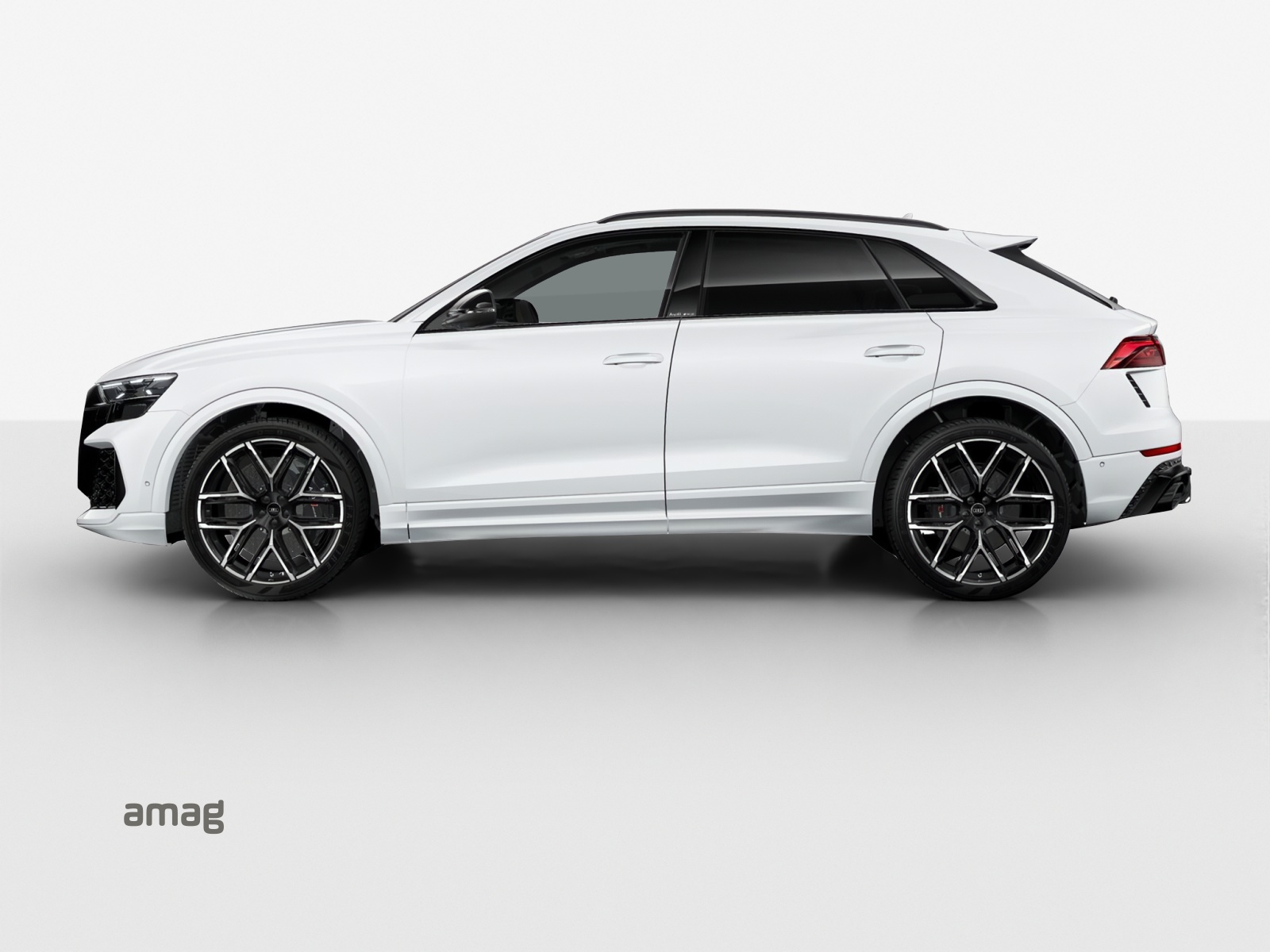 AUDI RSQ8 performance quattro-image-1