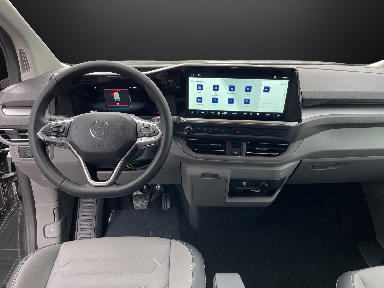 VW Caravelle BEV Style LR-image-11