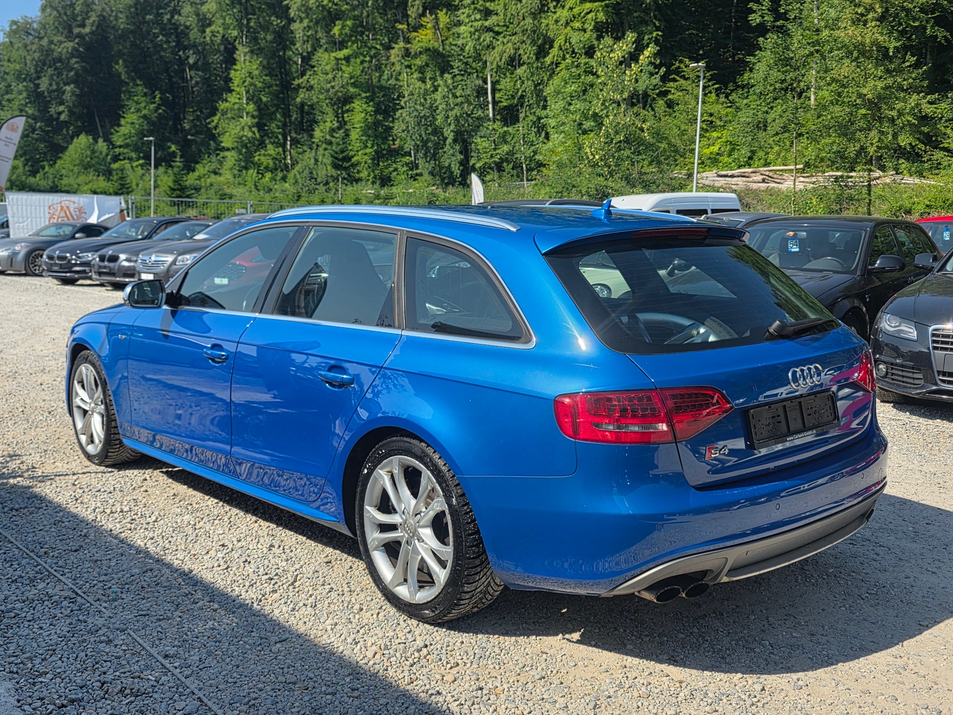 AUDI S4 Avant 3.0 TFSI quattro S-tronic-image-2