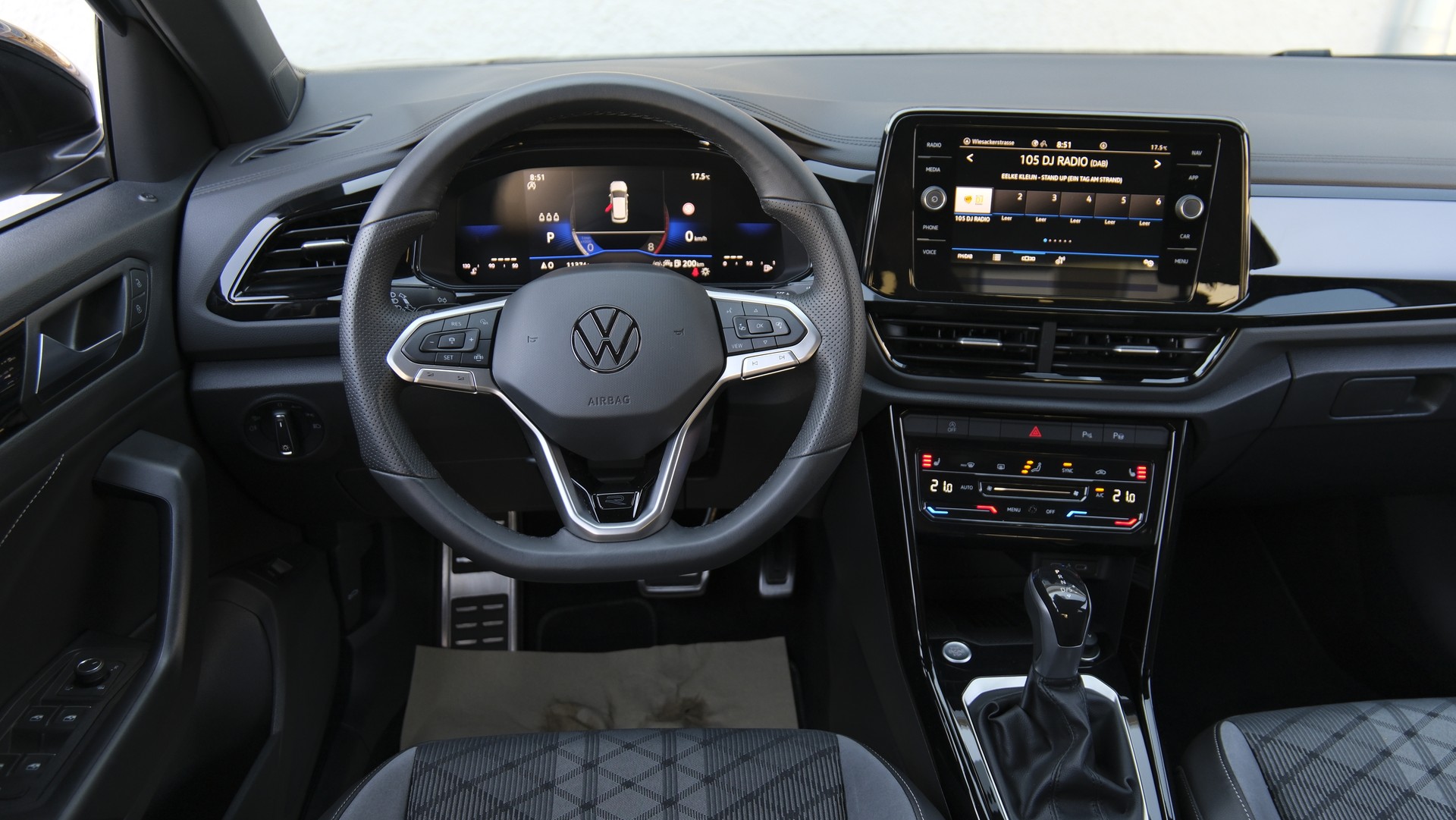VW T-Roc 1.5 TSI EVO R-Line DSG-image-15