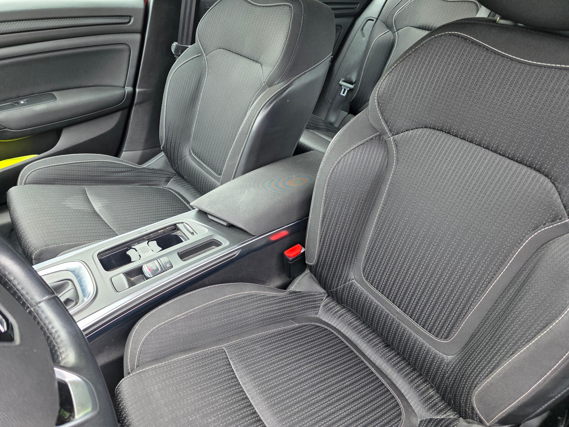 RENAULT Mégane Grandtour 1.5 dCi Business EDC-image-9