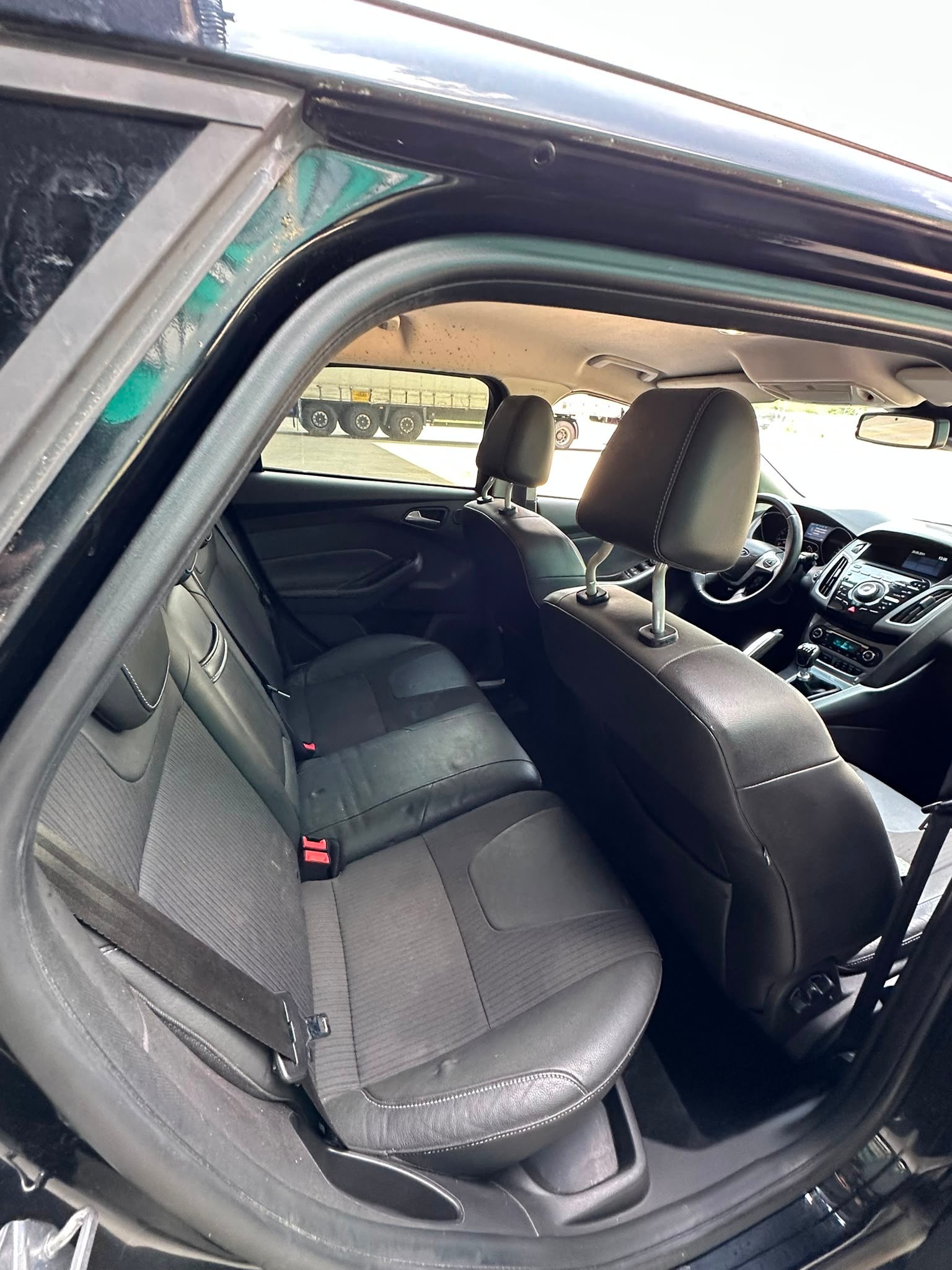 FORD Focus 1.6 SCTi Trend-image-3